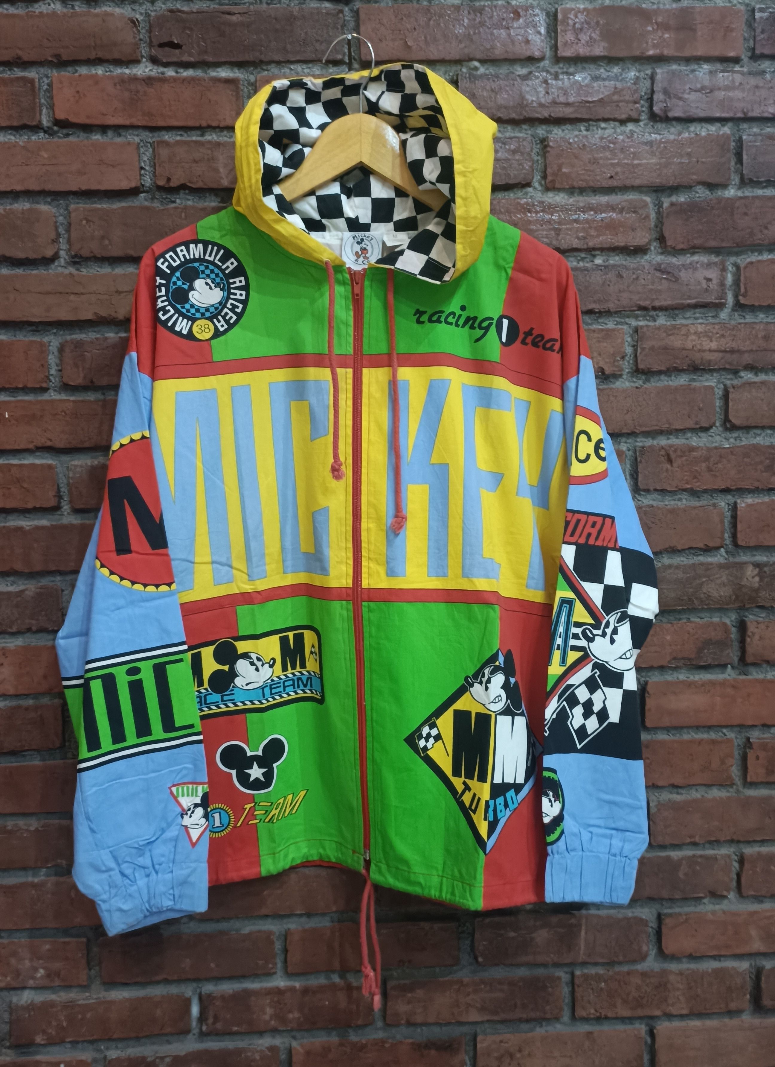 Mickey Mouse Mickey mouse formula 1 racing team jacket with hood Size US M / EU 48-50 / 2 - 1 Thumbnail