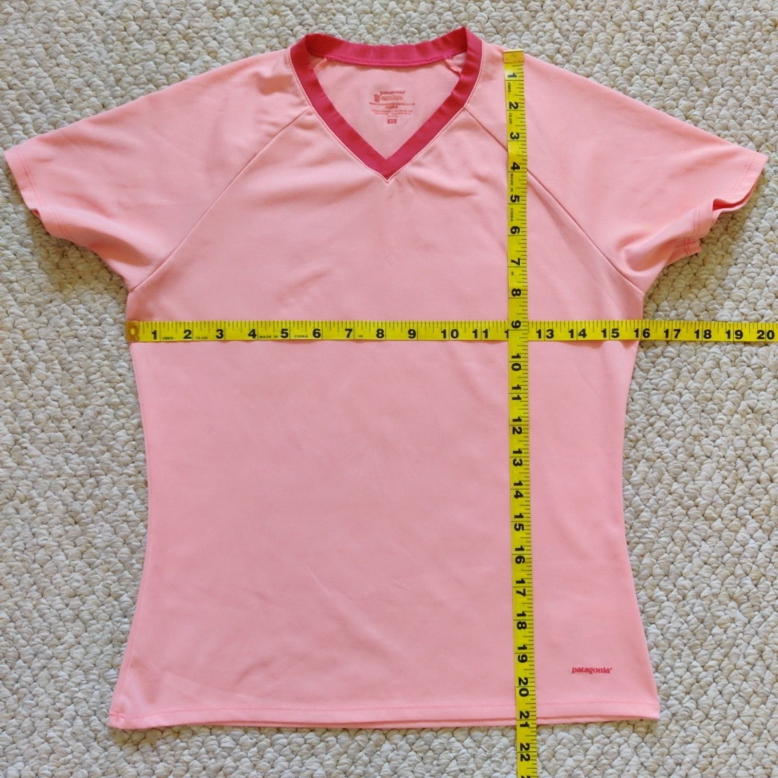 Patagonia Pair of Patagonia coral short sleeve tees sz XS Size XS / US 0-2 / IT 36-38 - 7 Thumbnail