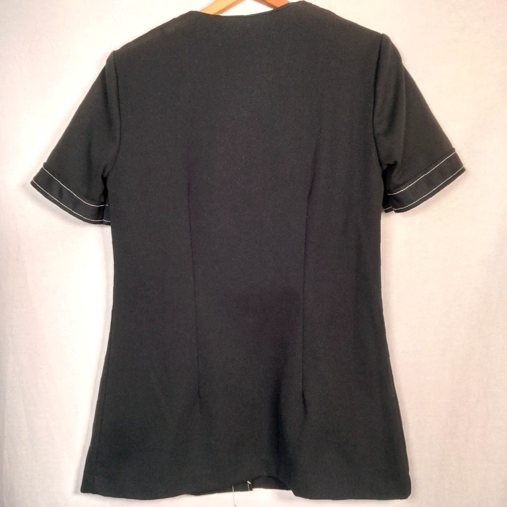 Vintage VINTAGE Work Smock Shirt XL Tall Black Polyester V-neck Button-Up Short Sleeve Men? Women? Size XL / US 12-14 / IT 48-50 - 2 Thumbnail