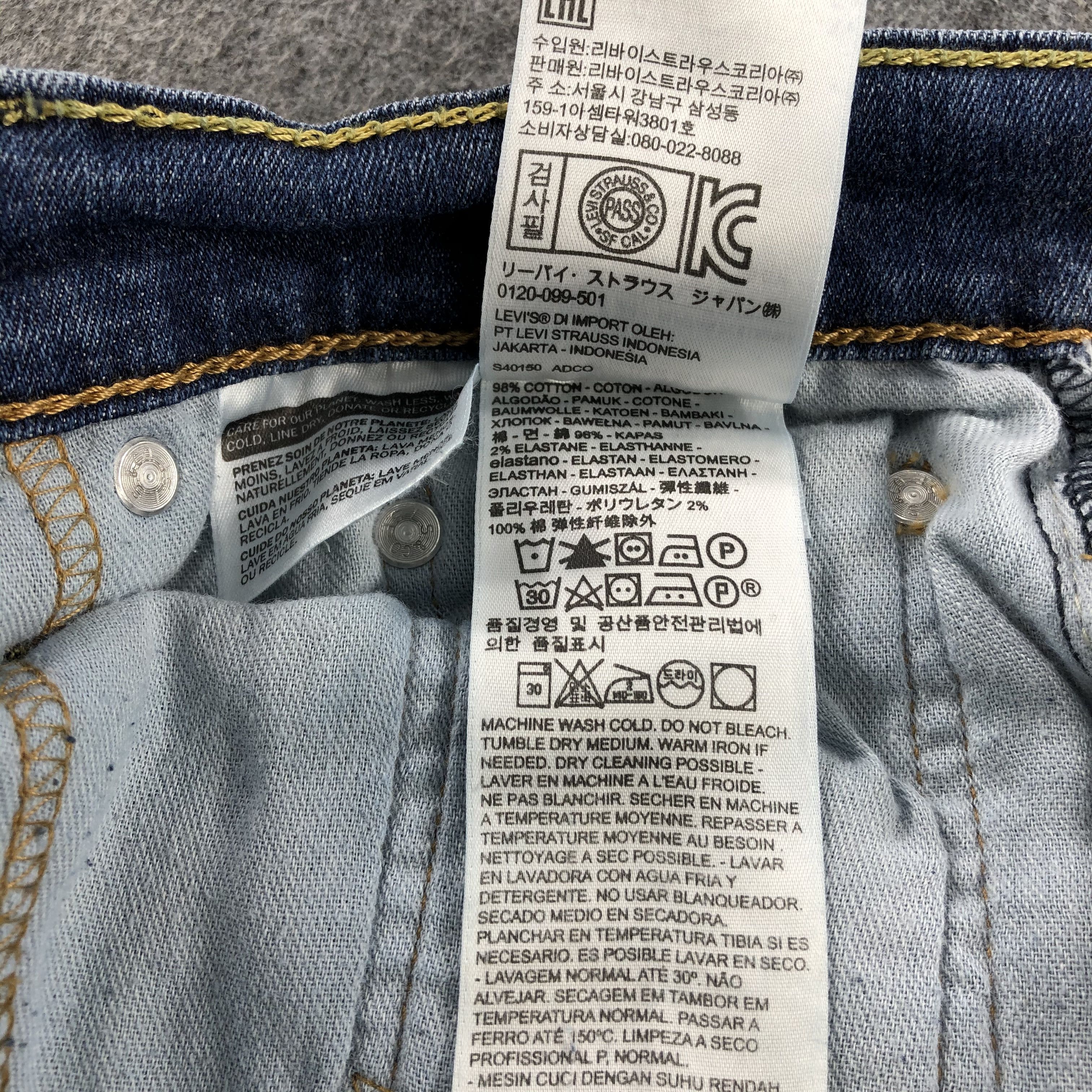 Levi's Vintage Blue Wash Levis 559 Jeans-J2117 Size US 30 / EU 46 - 10 Thumbnail
