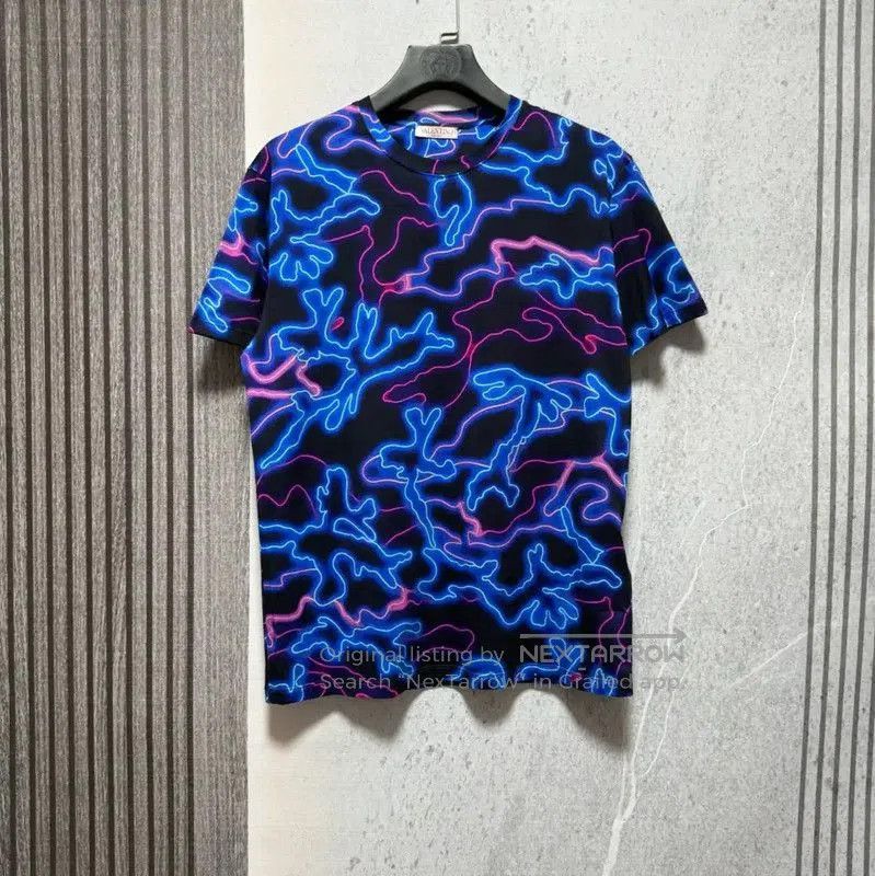 Valentino Valentino Colorful Cotton Men's T-Shirt XL . Size US XL / EU 56 / 4 - 1 Thumbnail