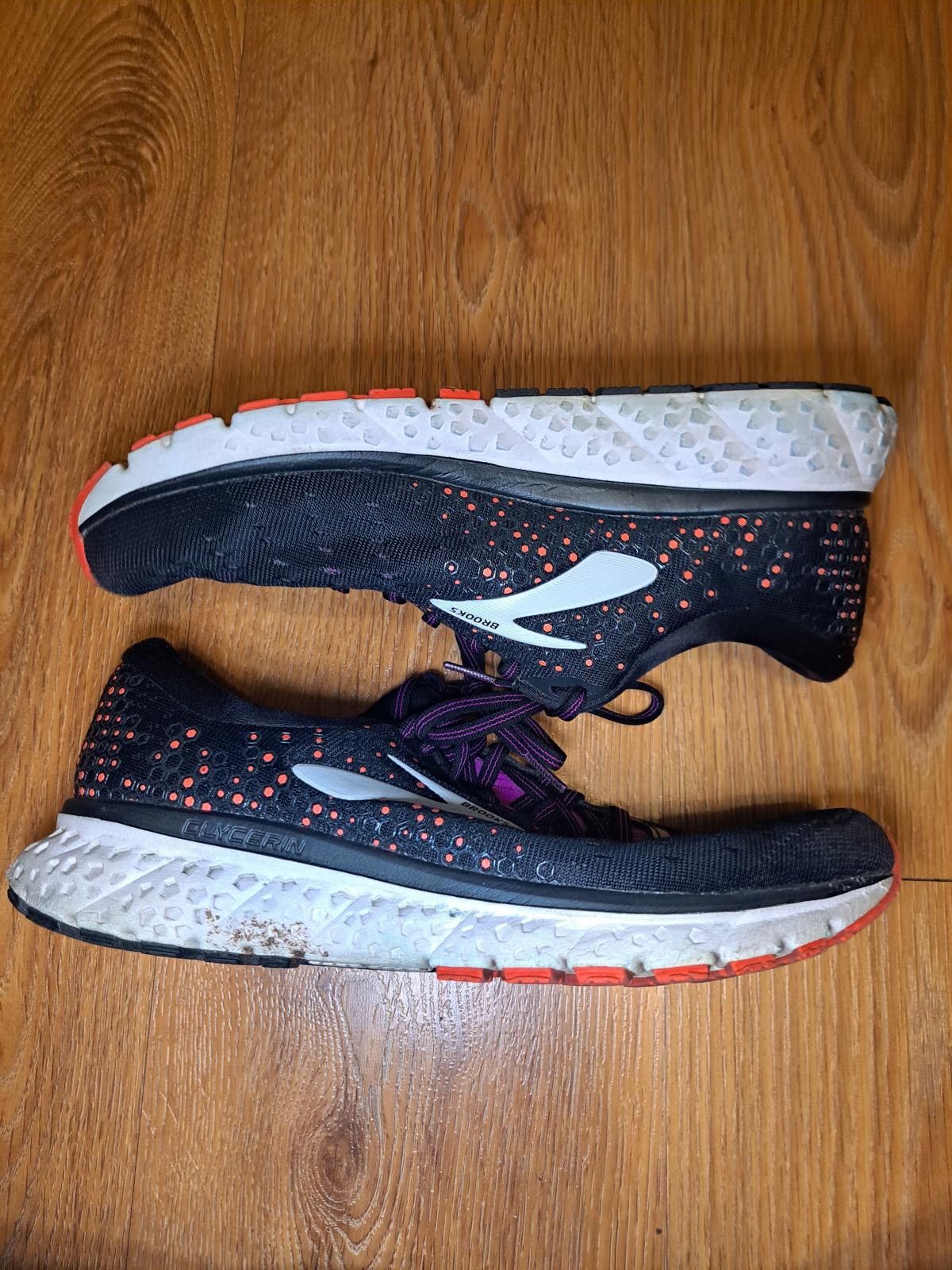 Brooks Brooks Running Shoes Womens Size 10 Glycerin 17 Black Size US 10 / IT 40 - 1 Thumbnail