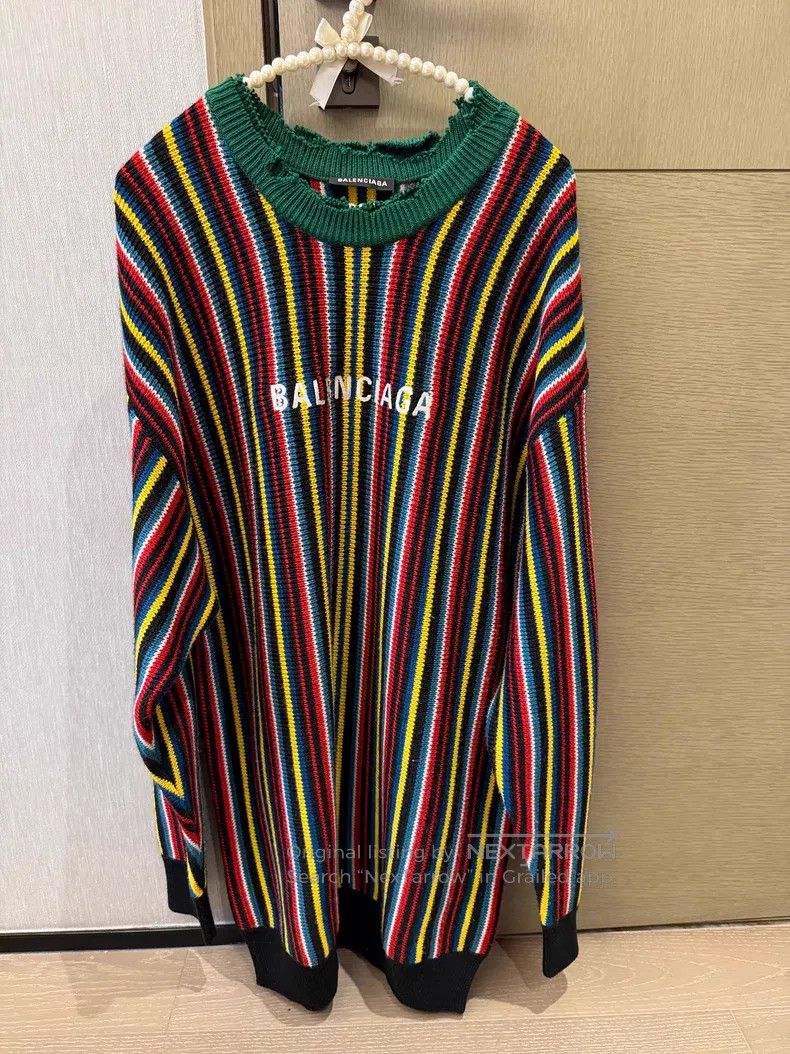 Balenciaga Balenciaga Striped Knit Sweater Size US S / EU 44-46 / 1 - 1 Thumbnail