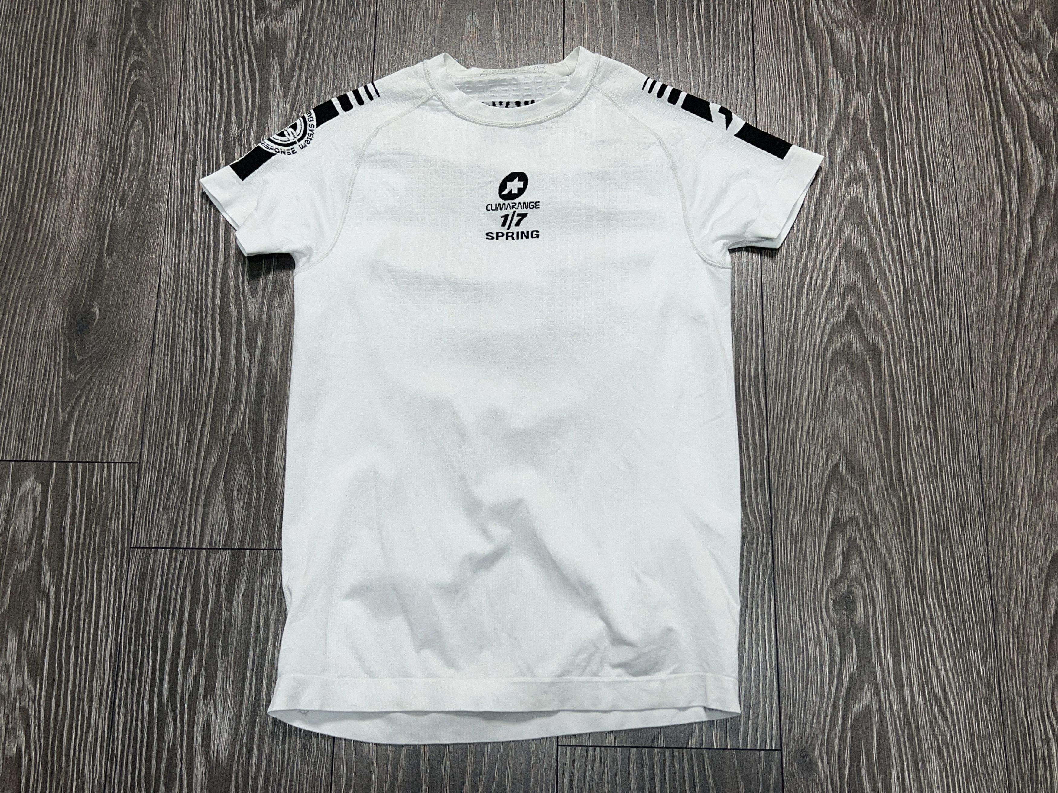 Other Assos Switzerland Climarange Cycling Skinfoil Base Layer Size US XL / EU 56 / 4 - 1 Thumbnail