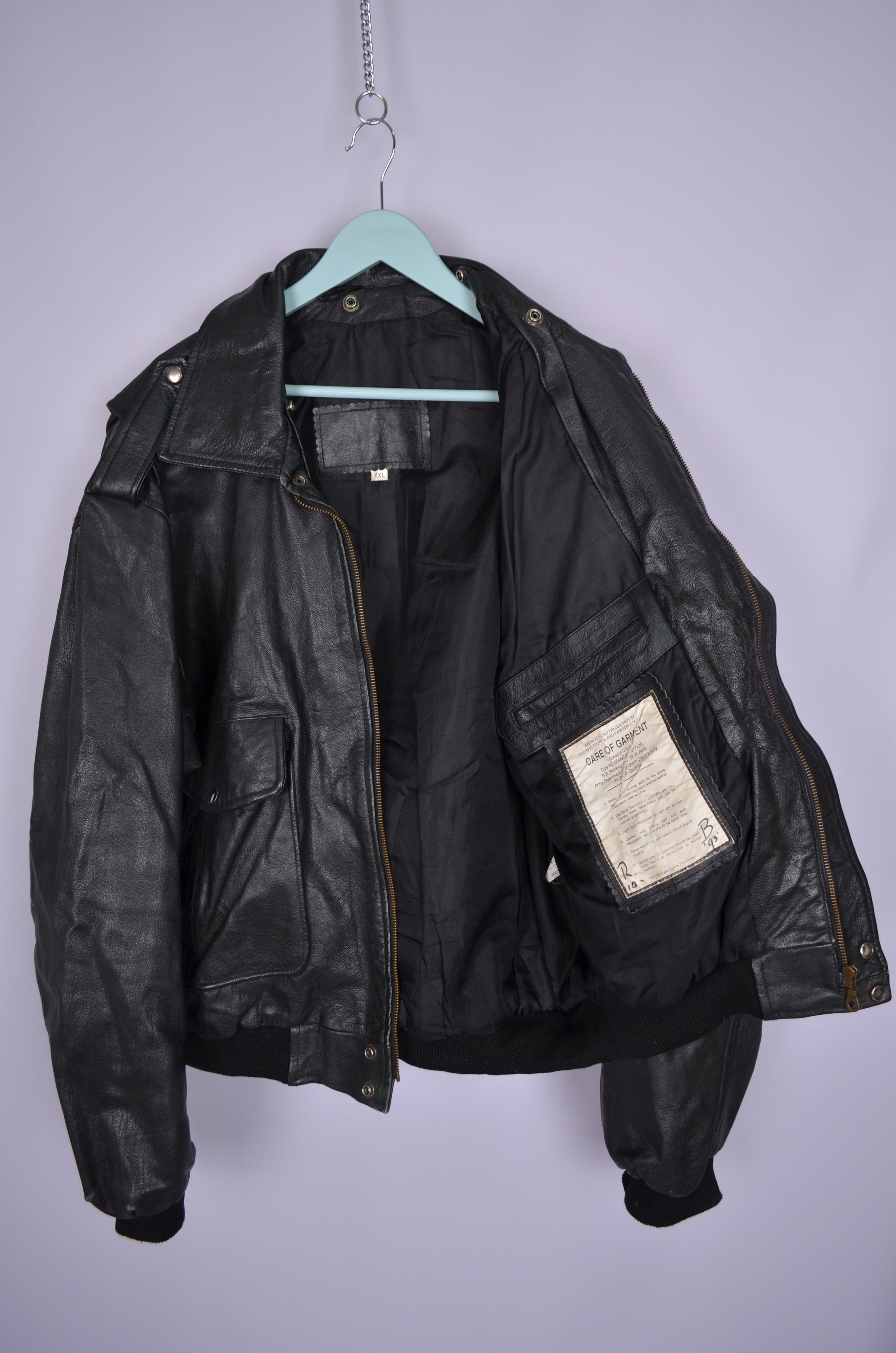 Vintage Vintage Leather Bomber Jacket Black Size XXL US Army Size US XXL / EU 58 / 5 - 9 Thumbnail