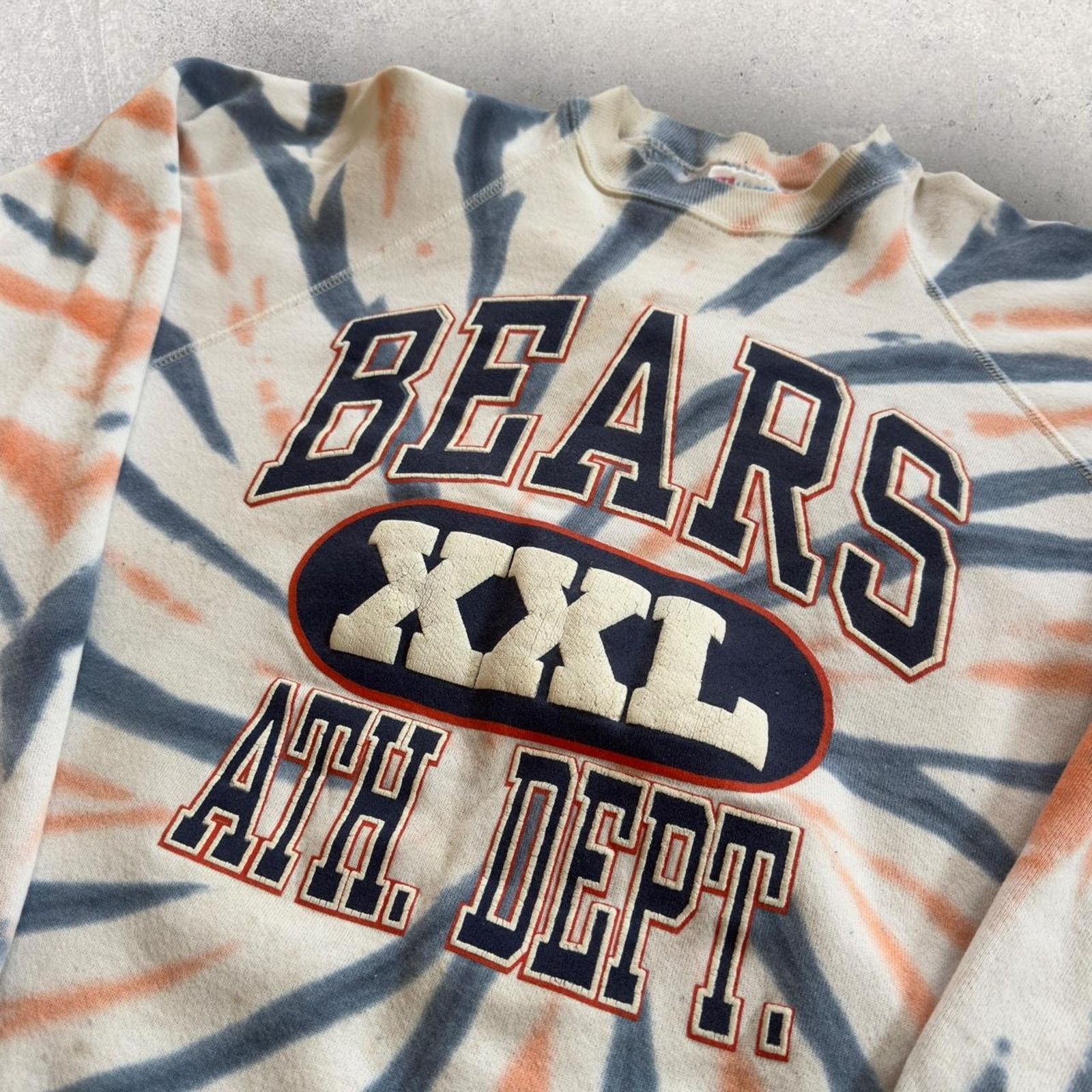 Hanes × NFL × Vintage Vintage 90’s Chicago Bears Tie Dye Crewneck Size US XXL / EU 58 / 5 - 3 Thumbnail