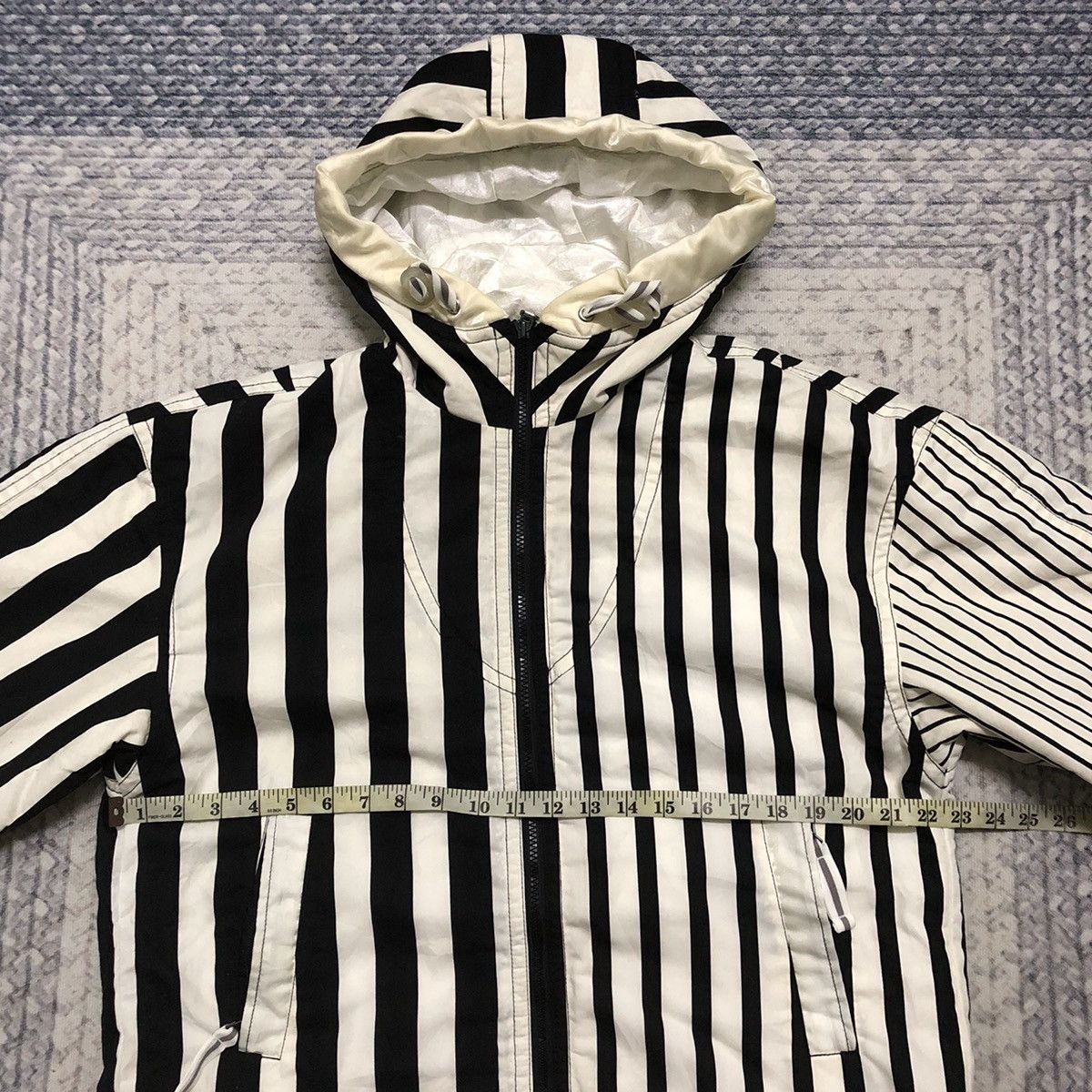 Salomon Rare Vintage Salomon Striped Ski Jacket Size US L / EU 52-54 / 3 - 17 Thumbnail