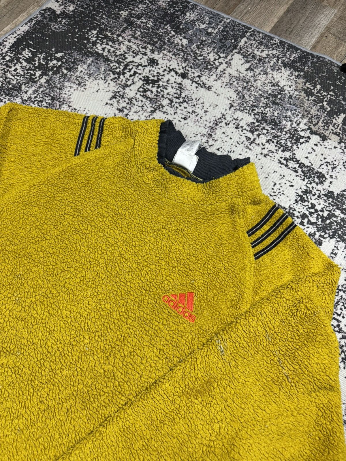 Adidas × Equipment × Vintage Rare Vintage Adidas Adventure Fleece Sweater sherpa pullover Size US L / EU 52-54 / 3 - 2 Thumbnail