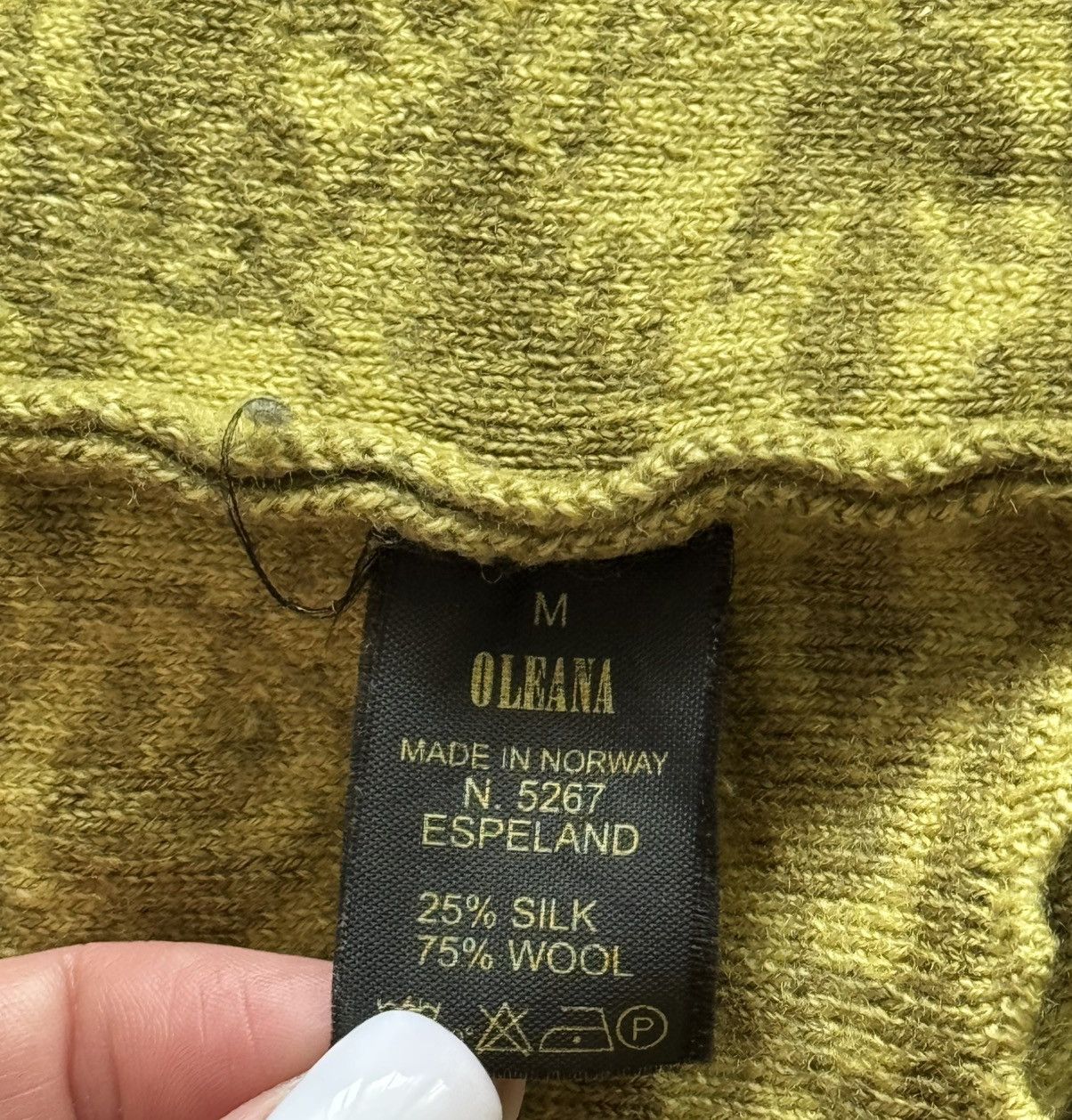 Dale Of Norway Oleana wool silk blend floral pattern knit vest Size M / US 6-8 / IT 42-44 - 5 Thumbnail