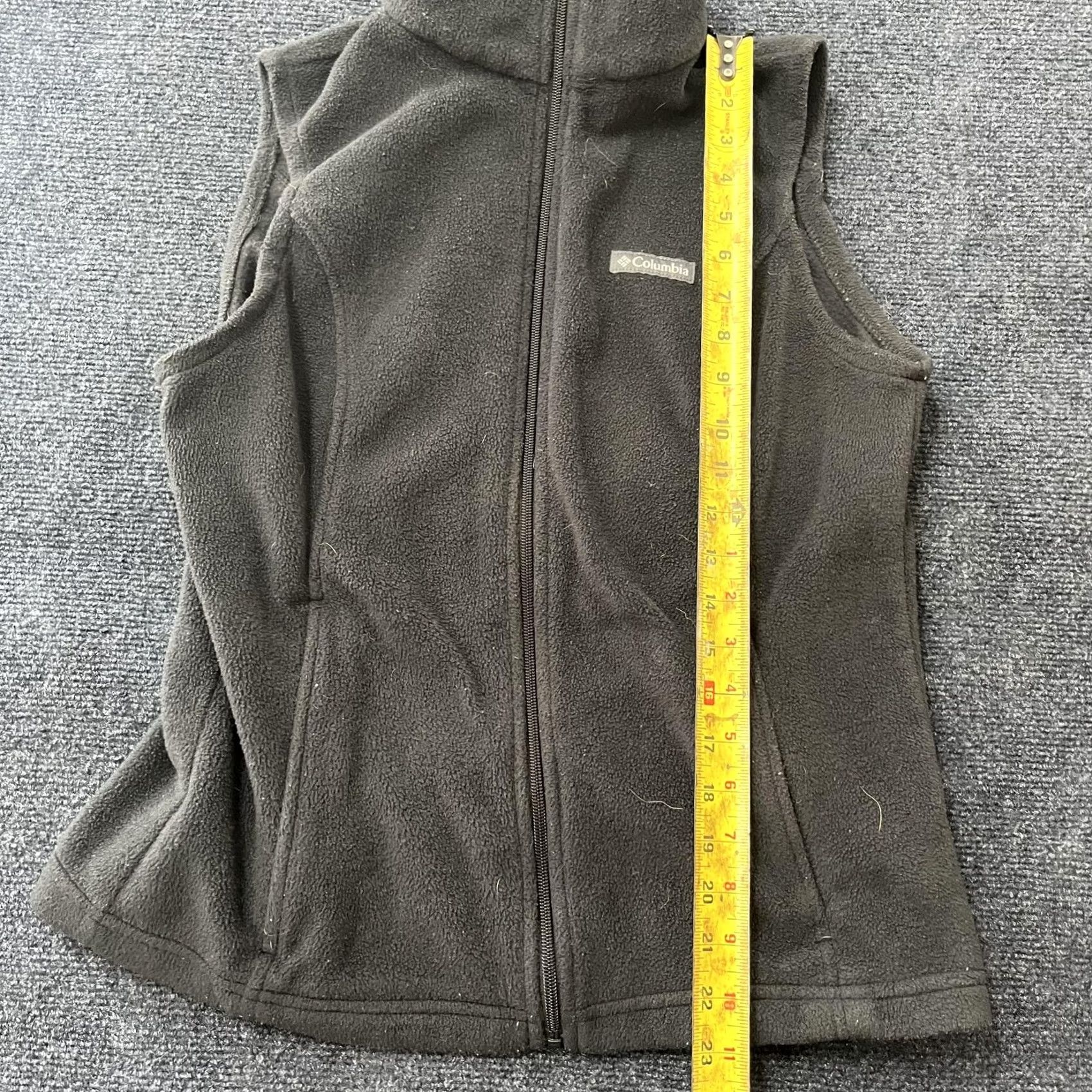 Layer 8 Columbia Vest Womens Medium Gray Fleece Full Zip Sleeveless Outdoor Layer Hiking Regular M Casual Travel Size M / US 6-8 / IT 42-44 - 5 Thumbnail