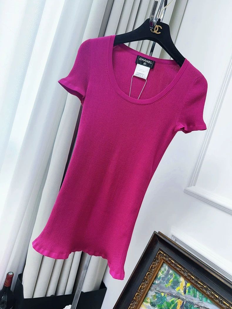 Chanel Chanel Pink Short Sleeve Knit Top Size M / US 6-8 / IT 42-44 - 7 Thumbnail