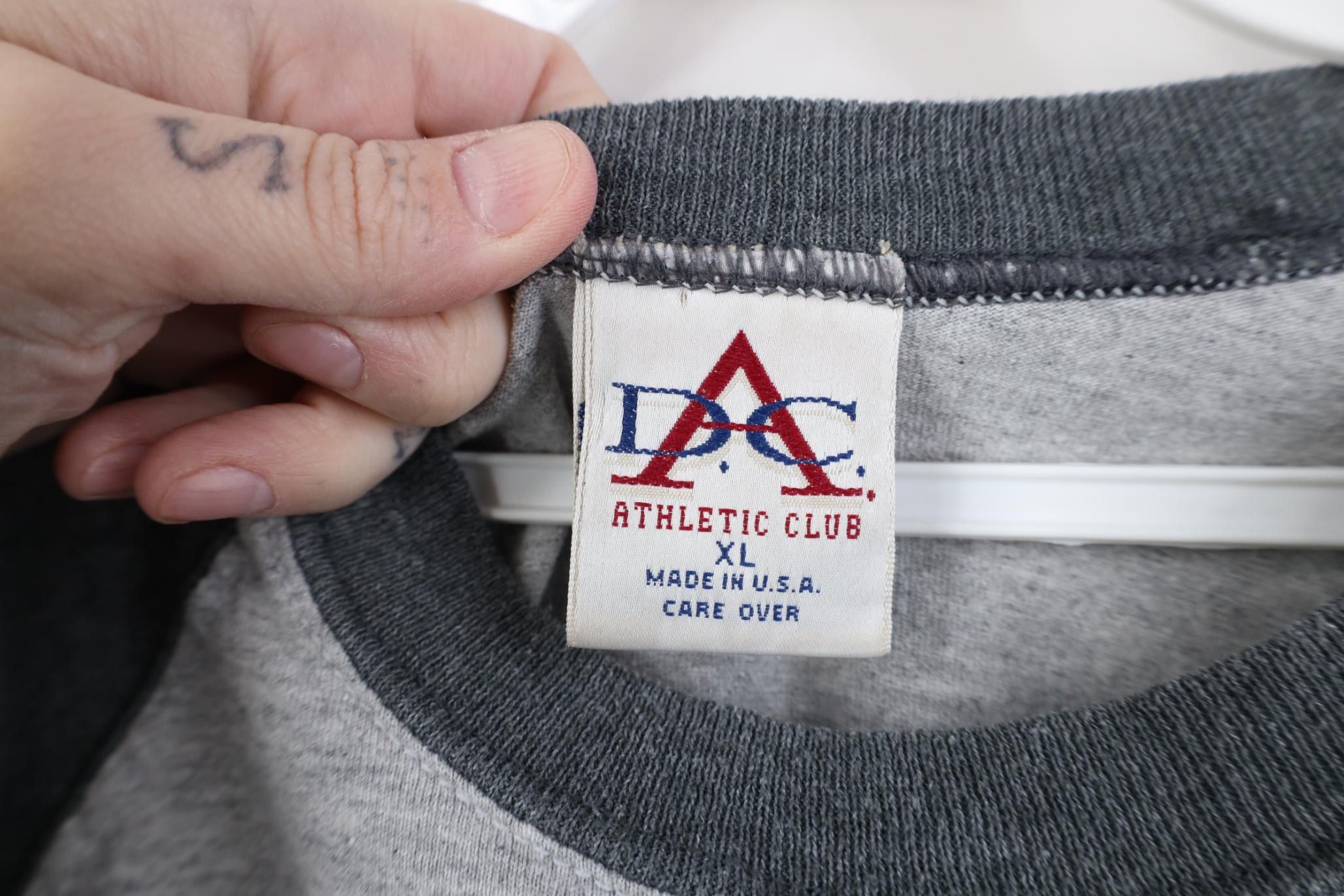 Russell Athletic Vintage 90s Russell Athletic 3/4 Sleeve Raglan T-Shirt USA Size US XL / EU 56 / 4 - 9 Thumbnail