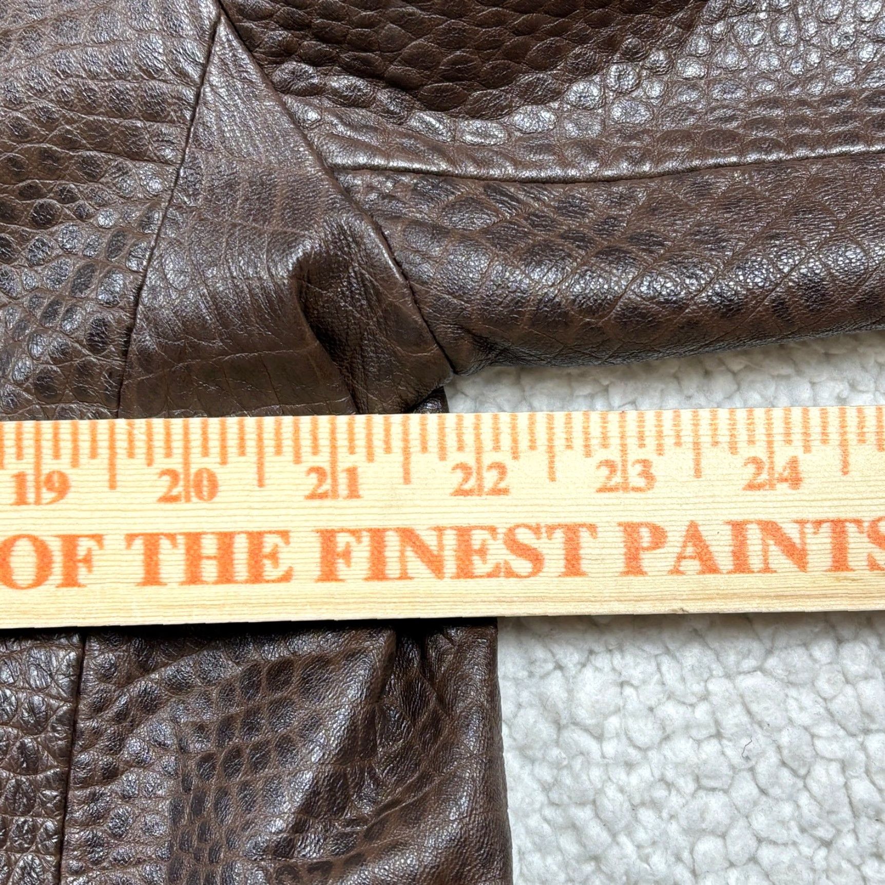 Jones New York VINTAGE Jones New York Leather Jacket Women L Brown Snakeskin Mob Wife Goth Jacket Size L / US 10 / IT 46 - 5 Thumbnail