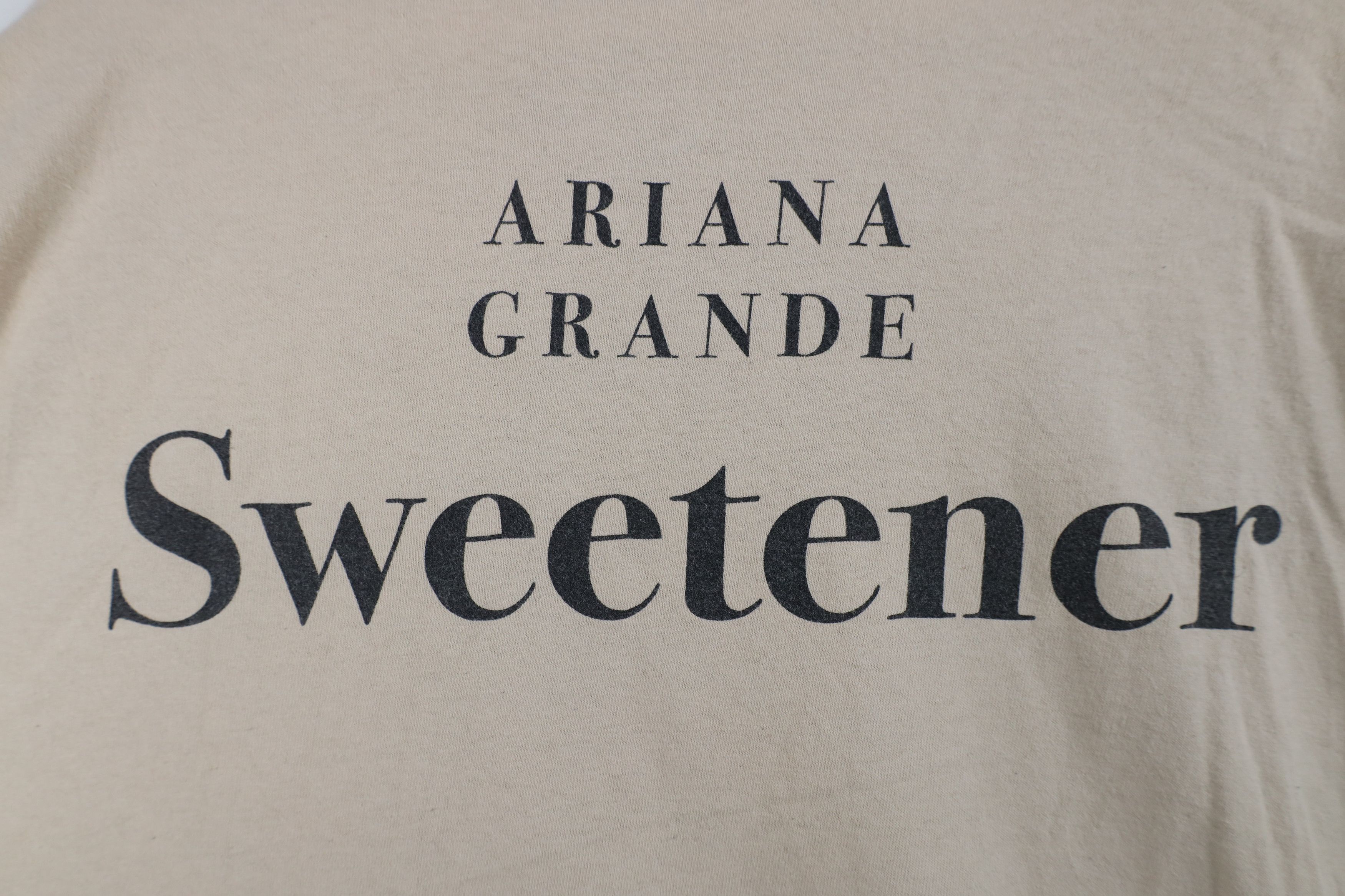 Vintage Ariana Grande Big Face Logo Sweetener Tour T-Shirt Beige Size US XL / EU 56 / 4 - 11 Thumbnail