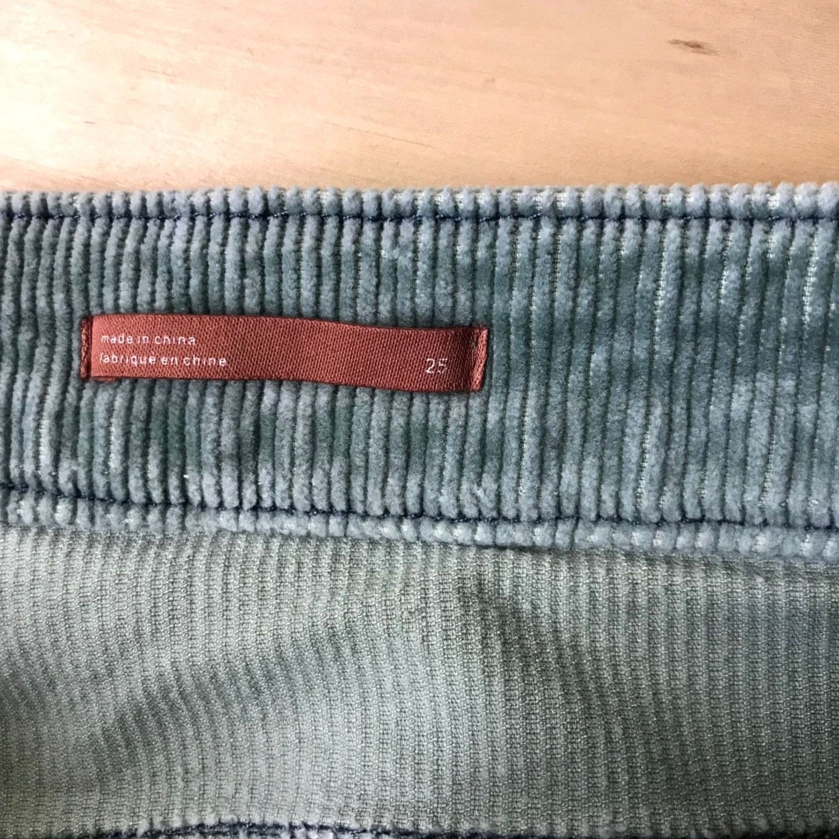 Vintage VINTAGE Pilcro and the Letterpress Corduroy Flare Pants Green 25 Front Patch Pockets Slim Flare Womens Size 42" / US 20 - 7 Thumbnail