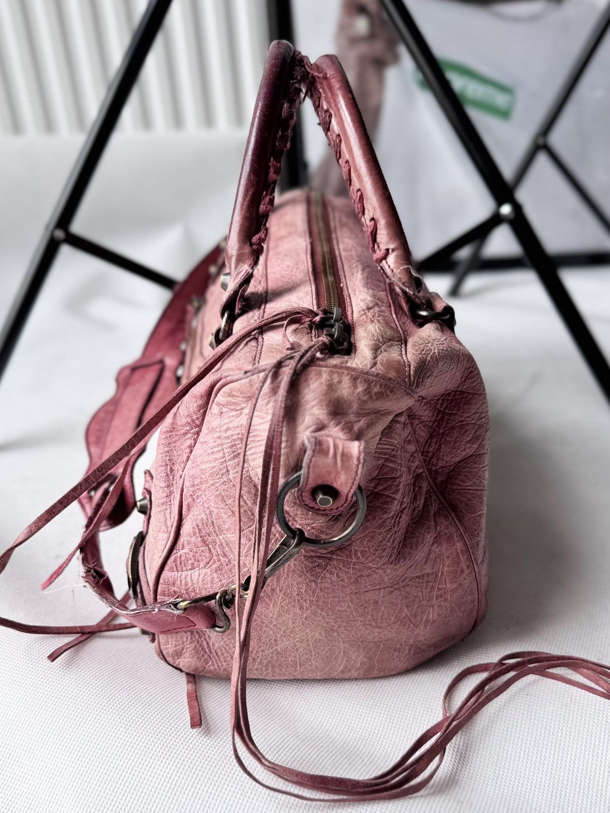 Balenciaga × Designer × Vintage Vintage Balenciaga City Bag Distressed Leather Handbag Size ONE SIZE - 5 Thumbnail