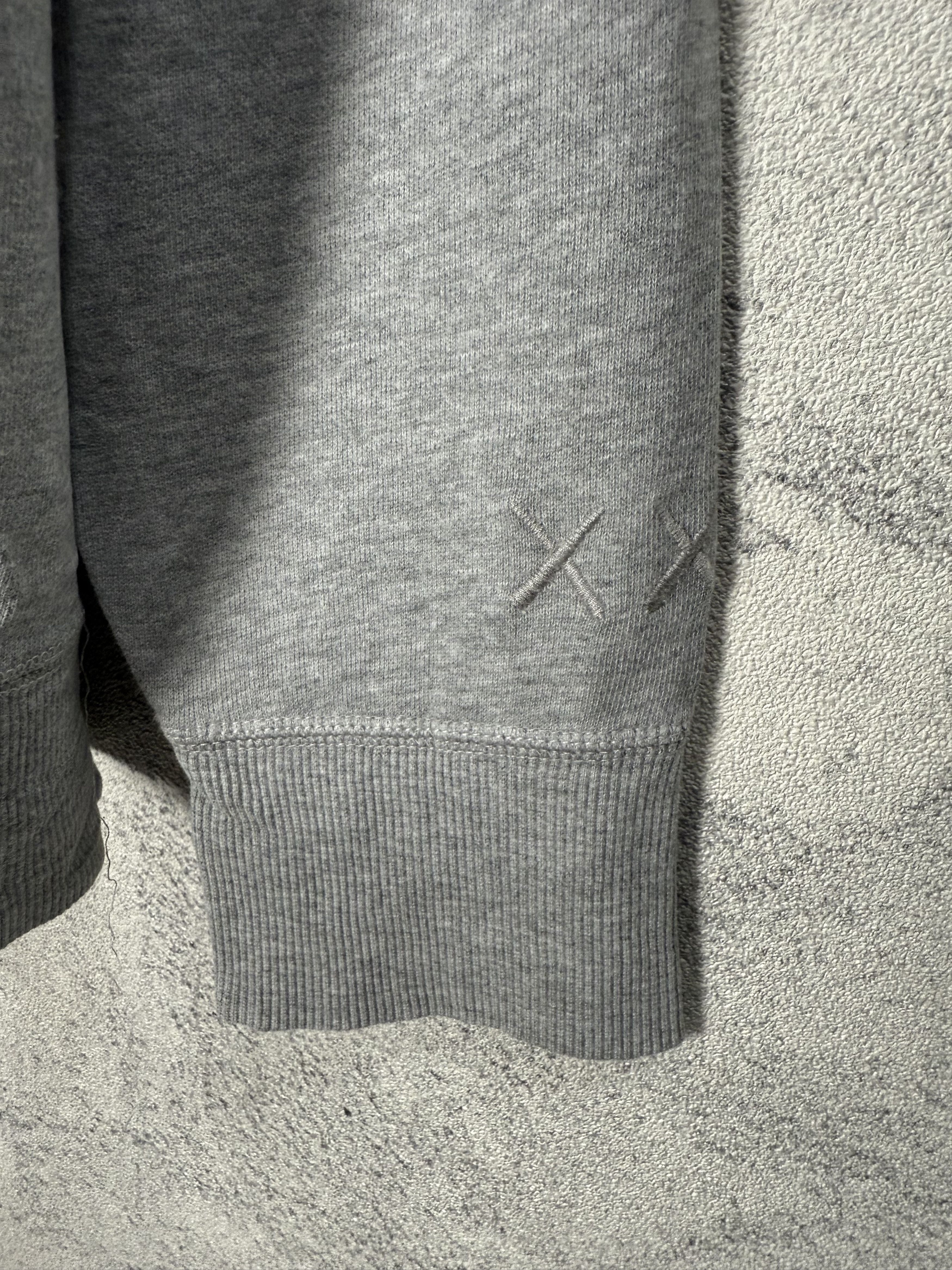 Kaws × Uniqlo Uniqlo x Kaws Sesame Street Sweatshirt Crewneck Size US M / EU 48-50 / 2 - 5 Thumbnail