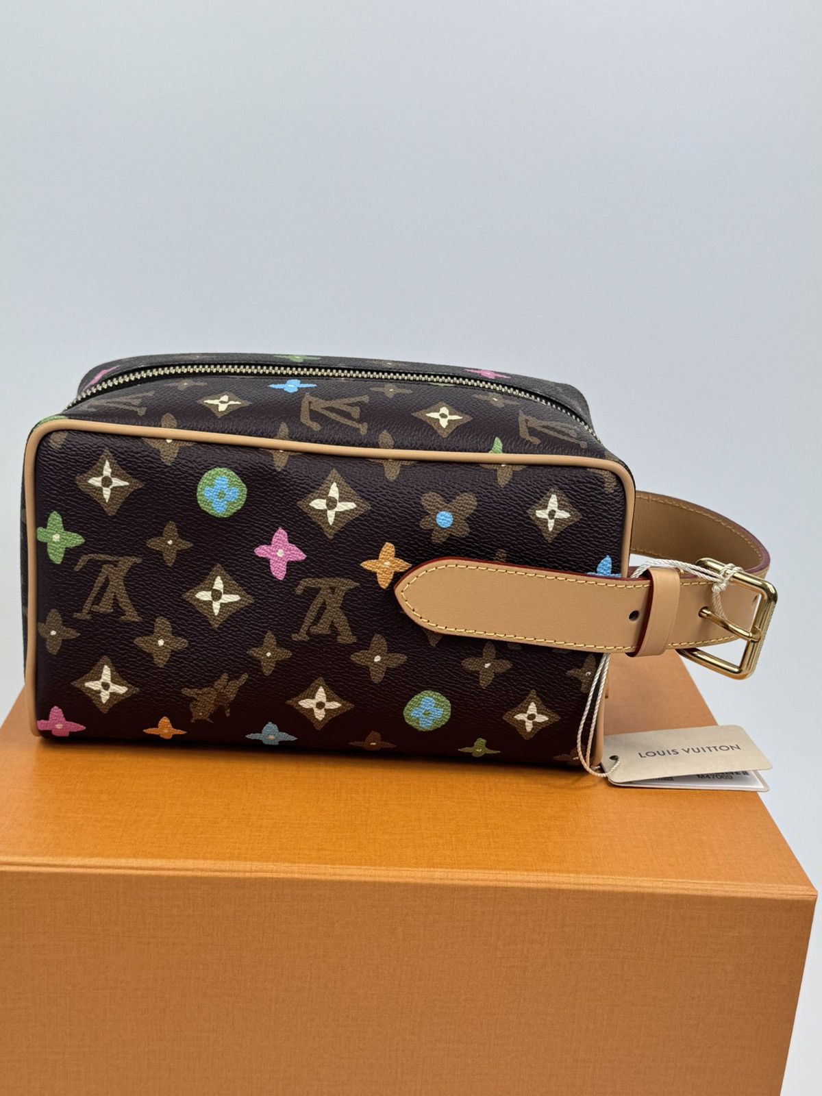 Louis Vuitton X TYLOR THE CREATOR TROUSSE TOILETTE LOCKER DOPP KIT M47069 Size ONE SIZE - 2 Thumbnail