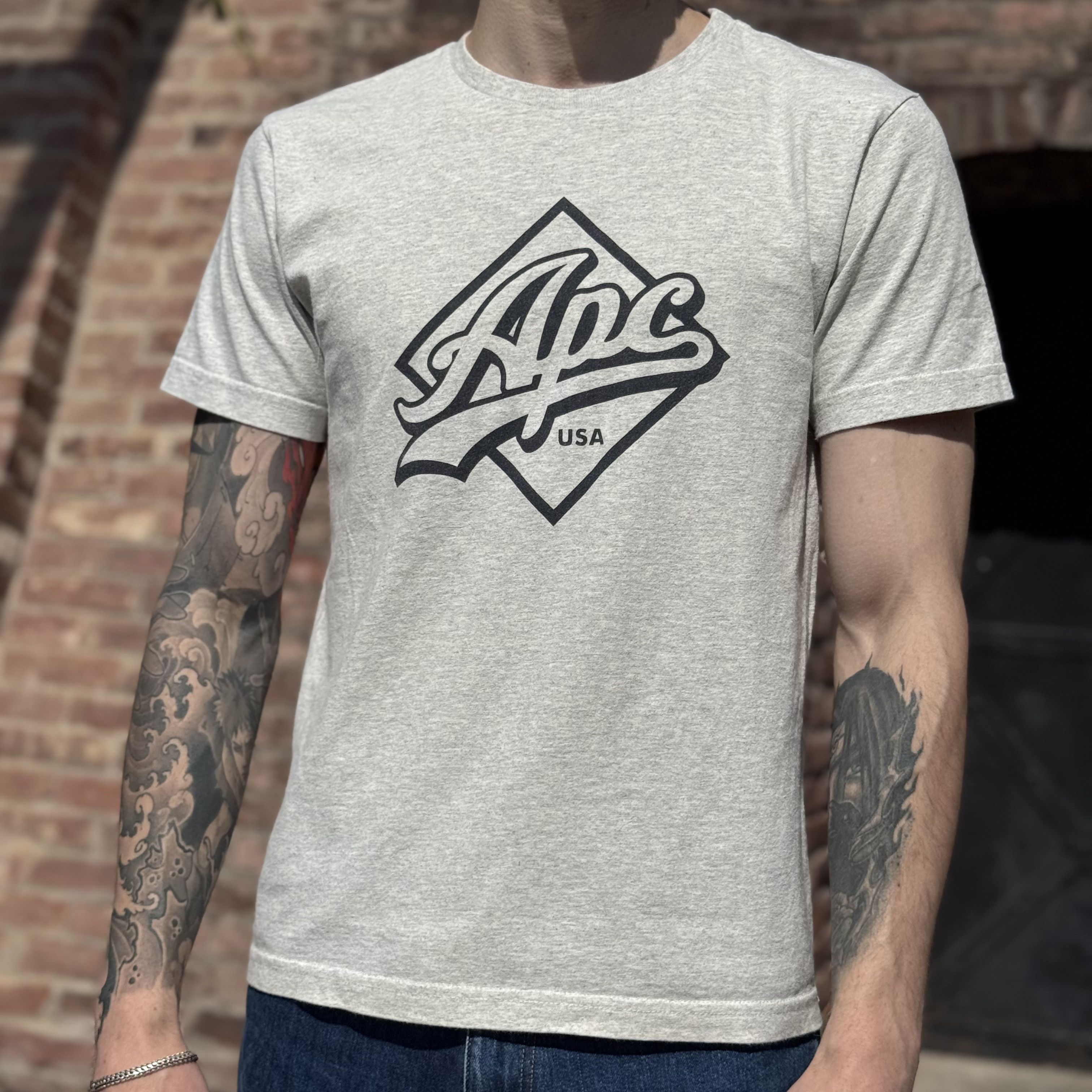 A.P.C. A.P.C. USA T shirt size M Size US S / EU 44-46 / 1 - 1 Thumbnail