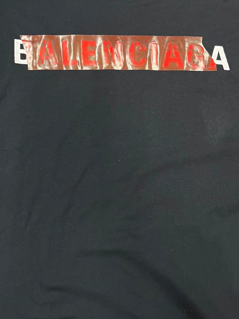 Balenciaga Balenciaga Taped Back Letter Regular T-shirt Size US M / EU 48-50 / 2 - 4 Thumbnail