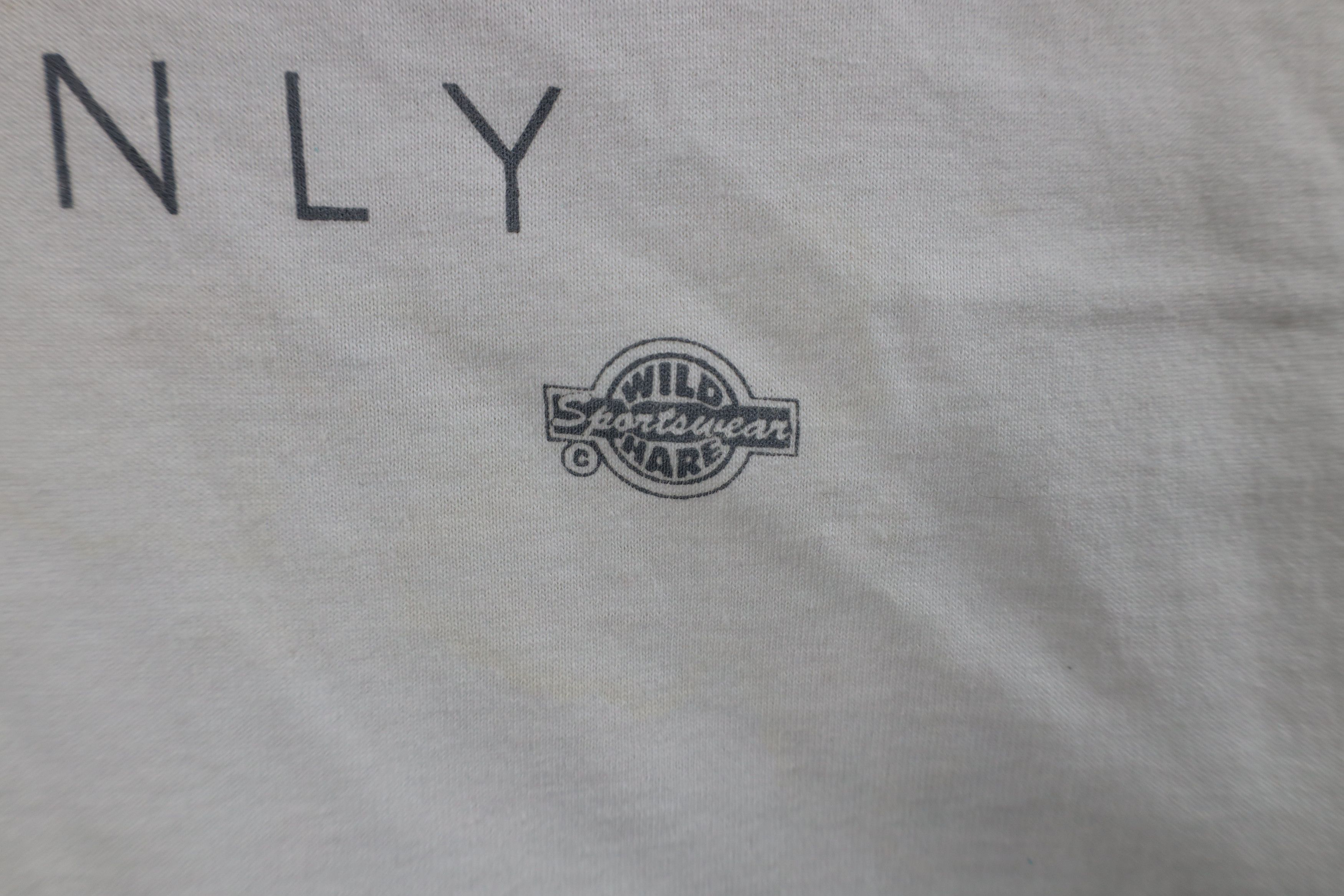 Vintage Vintage 90s Streetwear Paint Arizona Locals Only T-Shirt USA Size US XL / EU 56 / 4 - 5 Thumbnail