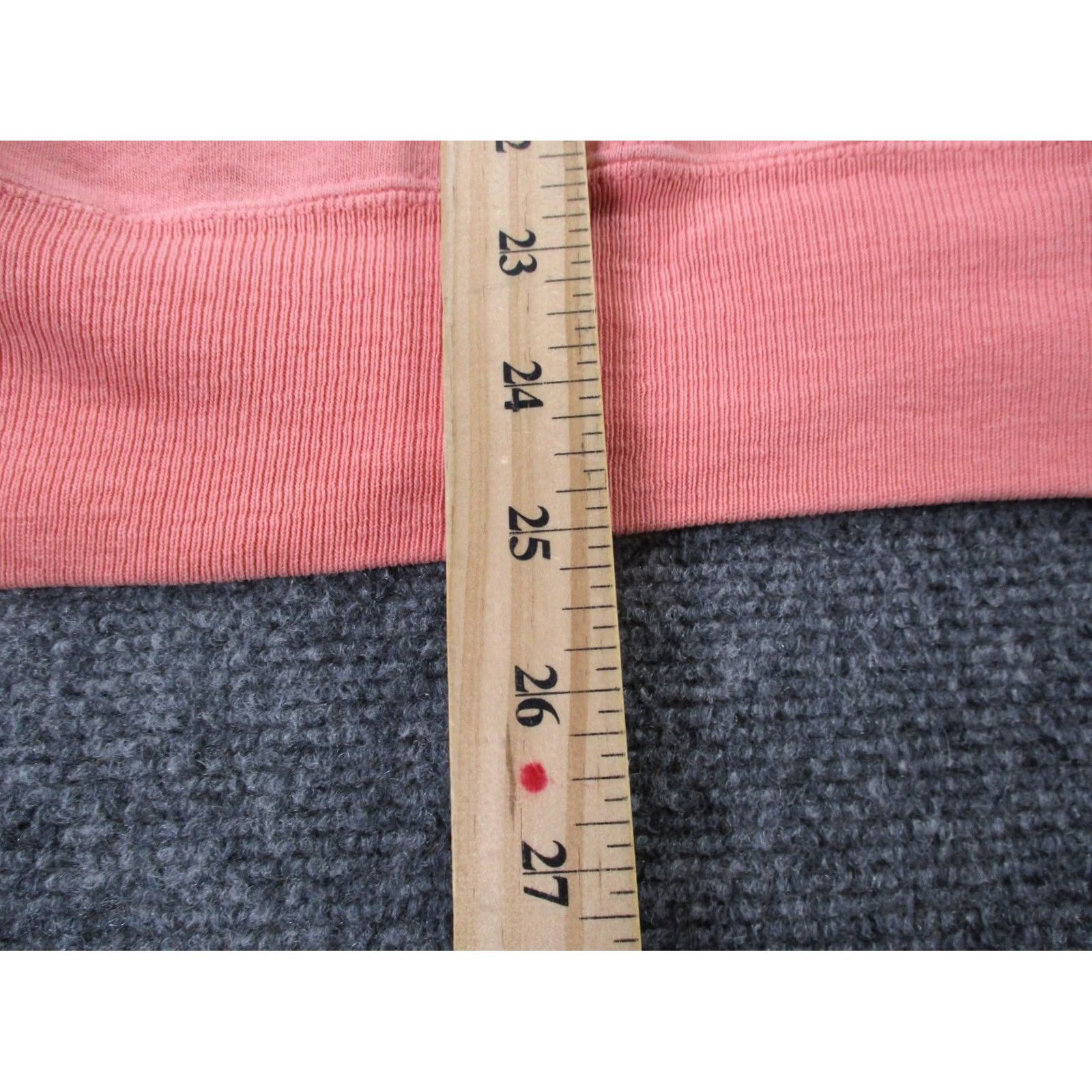Champion VINTAGE Champion Sweatshirt Womens XL Pink Pullover Embroidered USA Made 90s Size XL / US 12-14 / IT 48-50 - 4 Thumbnail