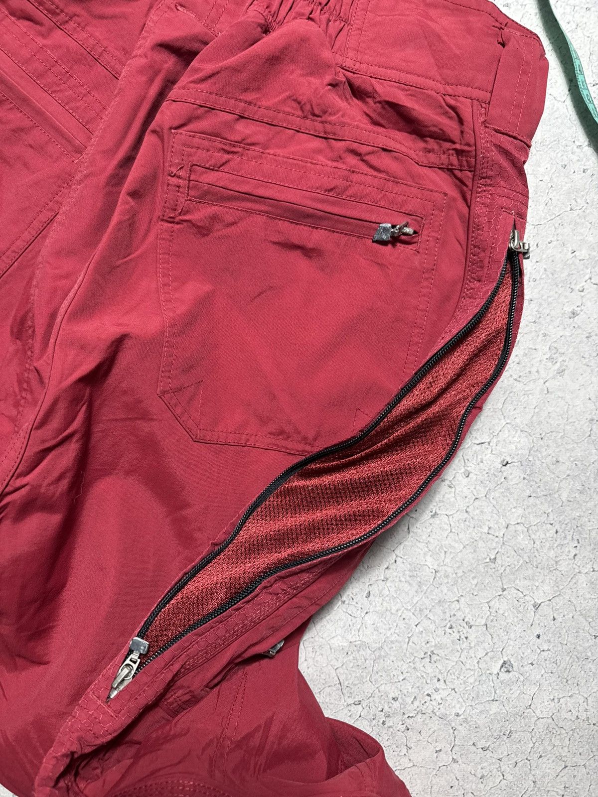 Oakley Oakley Vintage 90’s Ski Pants Size L Size US 34 / EU 50 - 12 Thumbnail