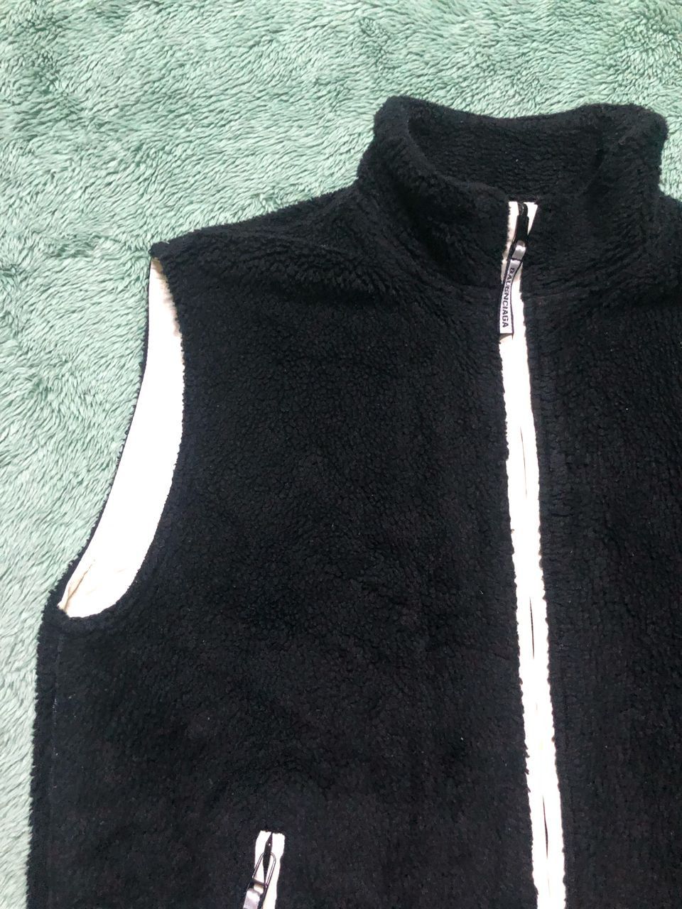 Balenciaga 90s BALENCIAGA SPORT RIVESIBLE VEST SHERPA / NYLON Size US M / EU 48-50 / 2 - 5 Thumbnail