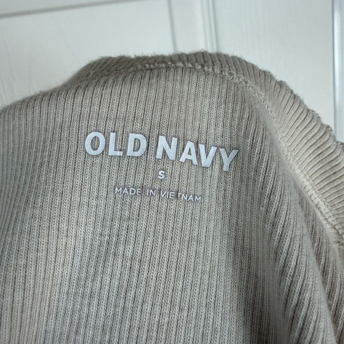 Old Navy Old navy beige ribbed tank top Size S / US 4 / IT 40 - 4 Thumbnail