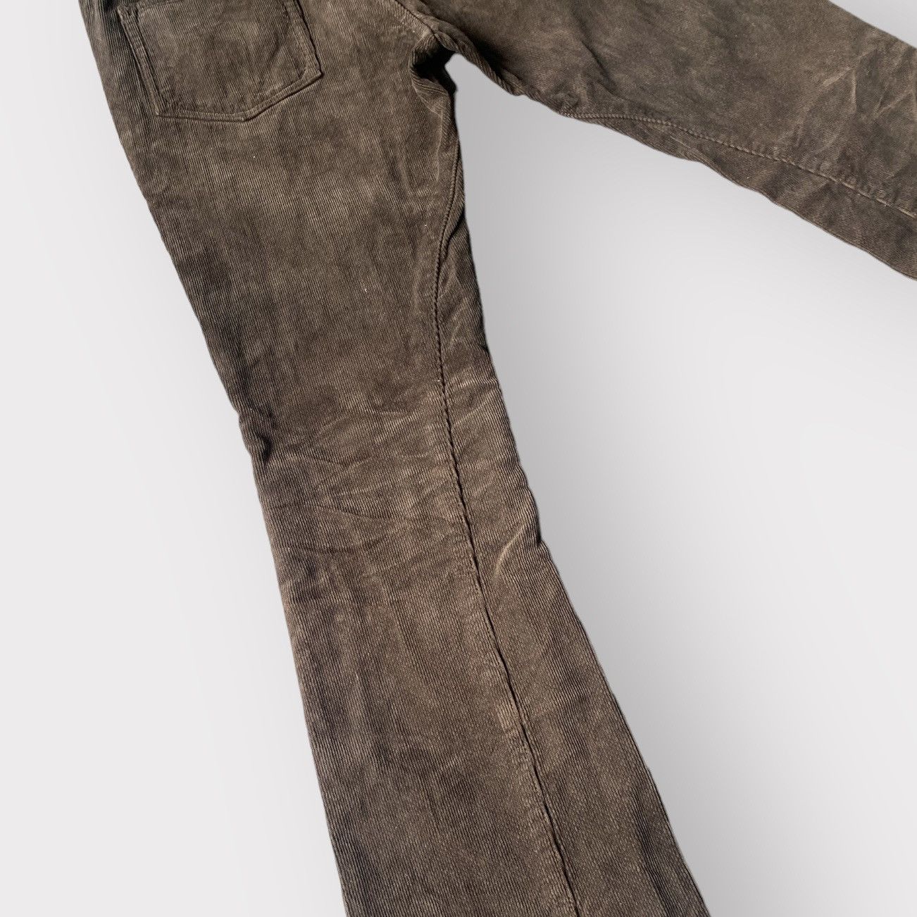 Isamu Katayama Backlash 2000’s Backlash Corduroy Flare Pants Size US 33 - 7 Thumbnail