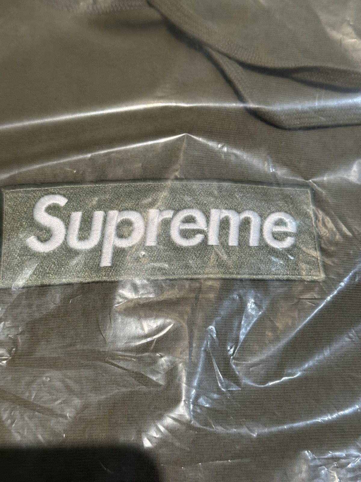 Supreme *NEW* FW25 Light Olive Box Logo Hoodie Embroidered 2016 Size US M / EU 48-50 / 2 - 2 Thumbnail