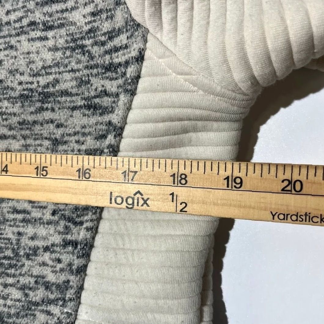 The North Face The North Face Indi Rib-Knit Full Zip Gray Cream Sweater Womens Size M Size M / US 6-8 / IT 42-44 - 7 Thumbnail