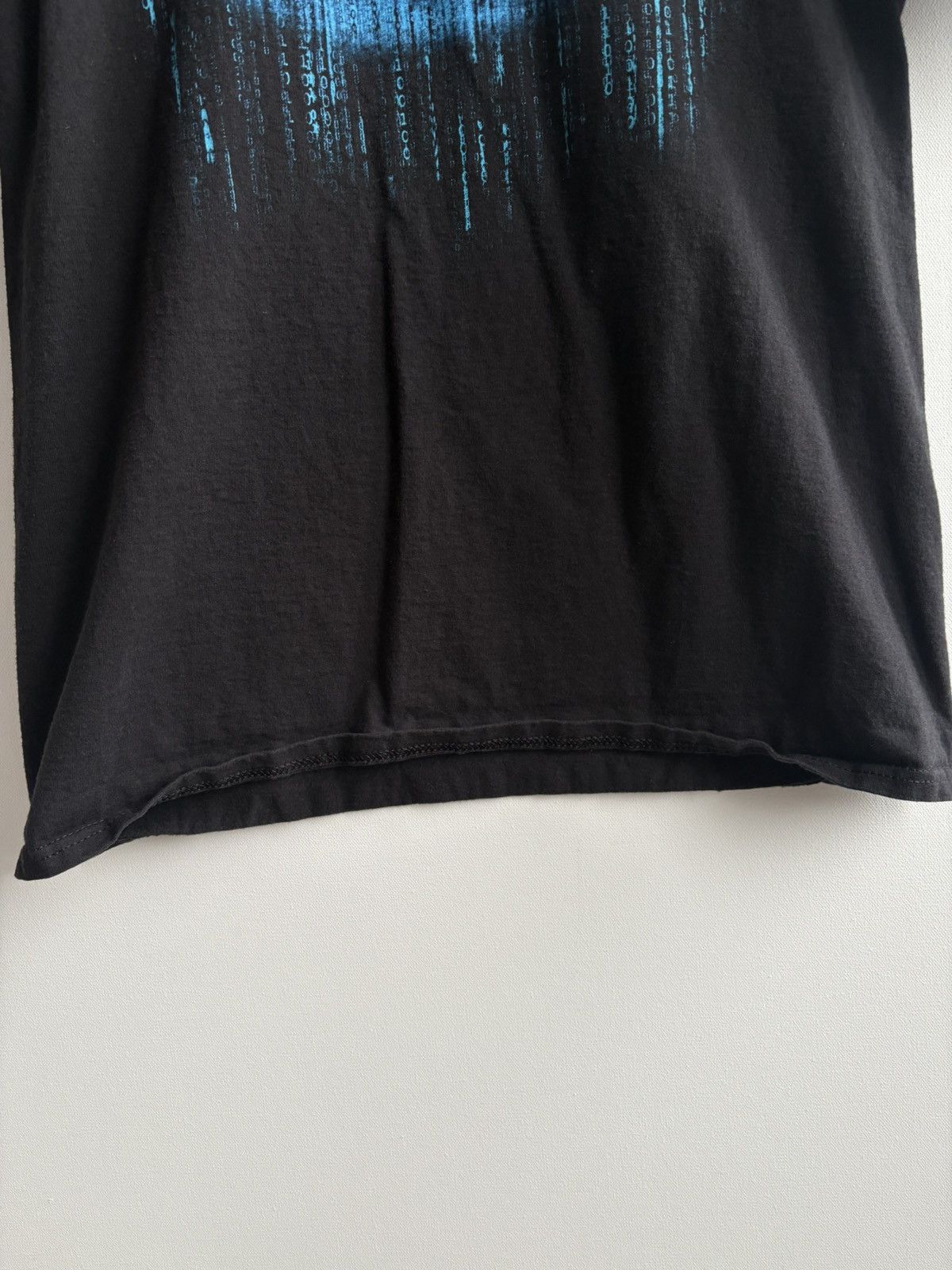 Vintage Vintage Streetwear Y2K Human Hacker Futuristic Hanes T-shirt Size US L / EU 52-54 / 3 - 3 Thumbnail