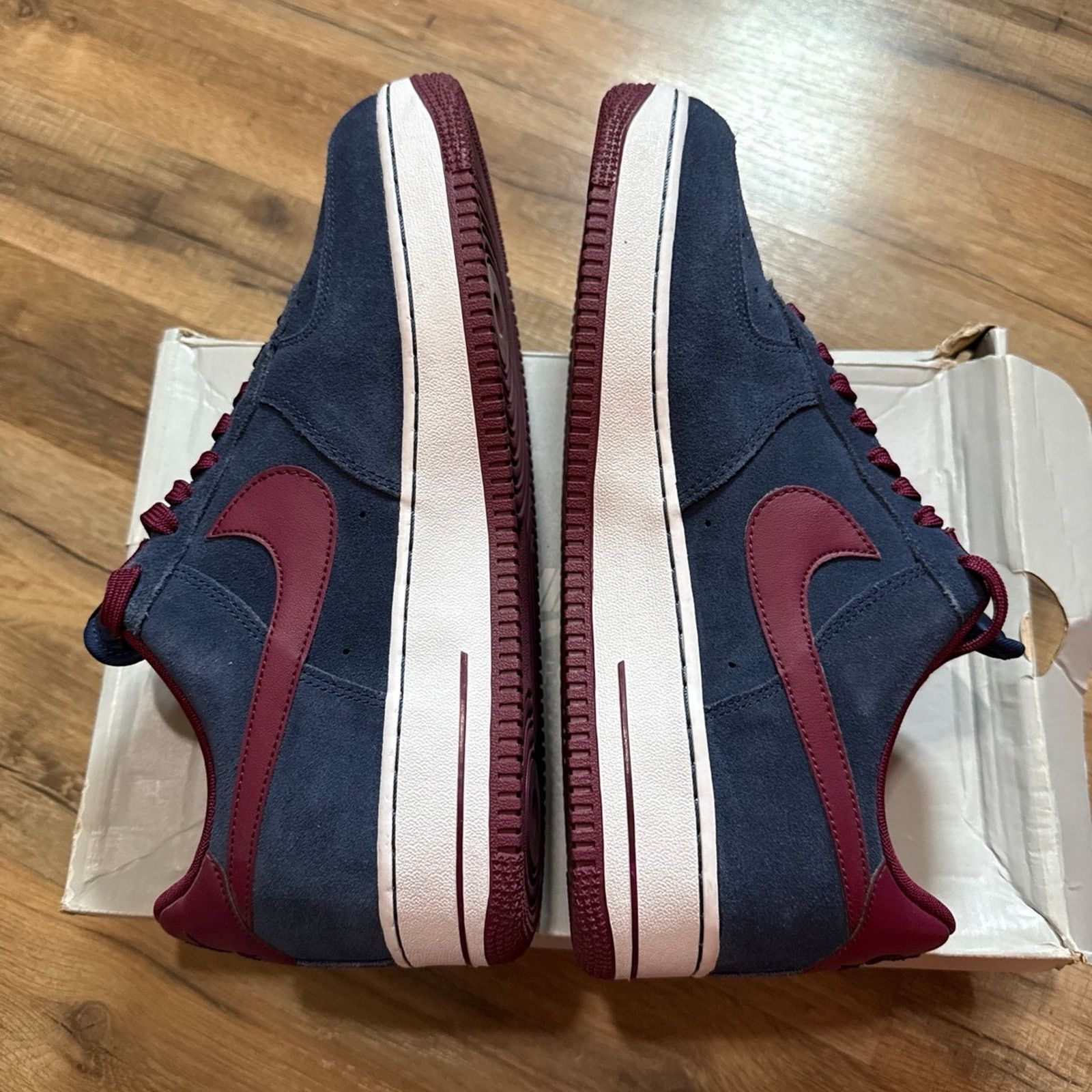 Nike 2014 Nike Air Force Low 1 Suede Midnight Navy Deep Garnet Size US 12 / EU 45 - 3 Thumbnail