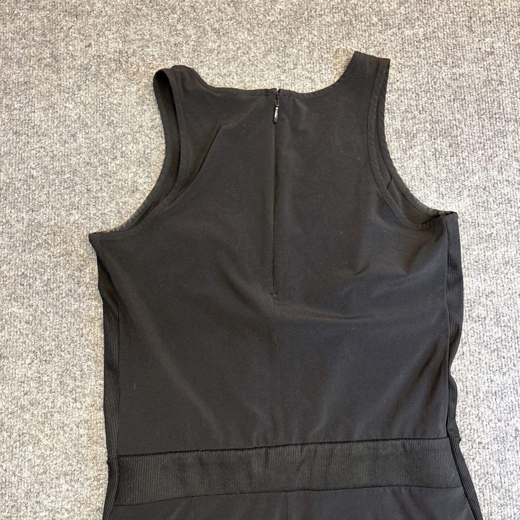 Athleta VINTAGE? No — Athleta Black Flex Jumpsuit Sleeveless Zip Back Ribbed Tapered Leg 6 Size 28" / US 6 / IT 42 - 7 Thumbnail