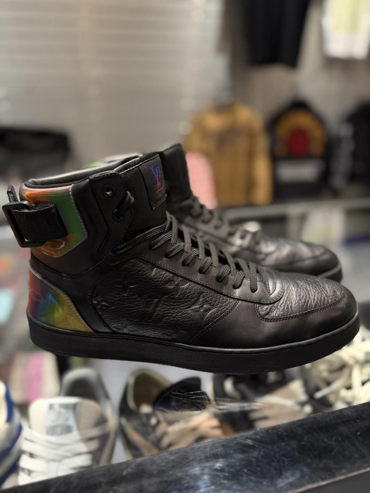 Louis Vuitton Louis Vuitton Rivoli Sneakers Multi Color 9.5US/8.5LV Size US 9.5 / EU 42-43 - 2 Thumbnail