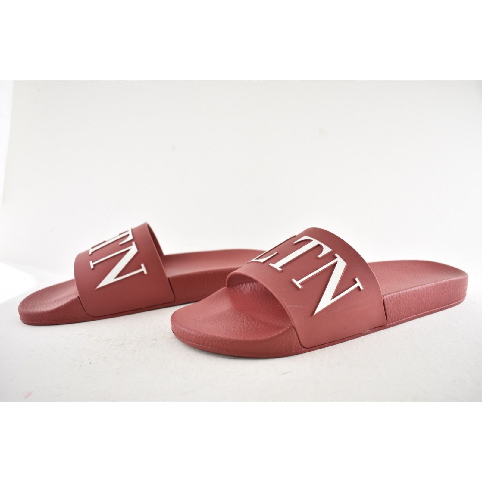 Valentino Valentino Garavani VLTN Red White Logo Pool Slide 44 11 Size US 11 / EU 44 - 9 Thumbnail