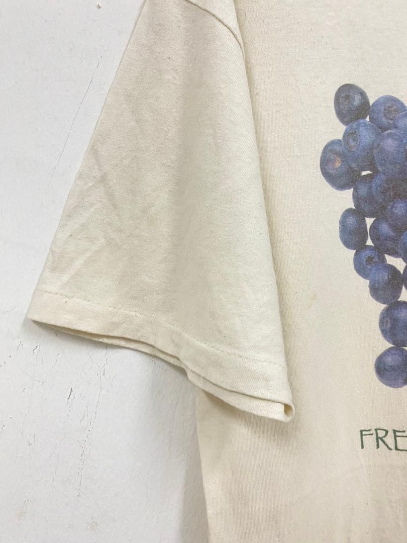 Vintage VTG 1995 Plant The Earth grape graphic art t shirt Size US M / EU 48-50 / 2 - 4 Thumbnail