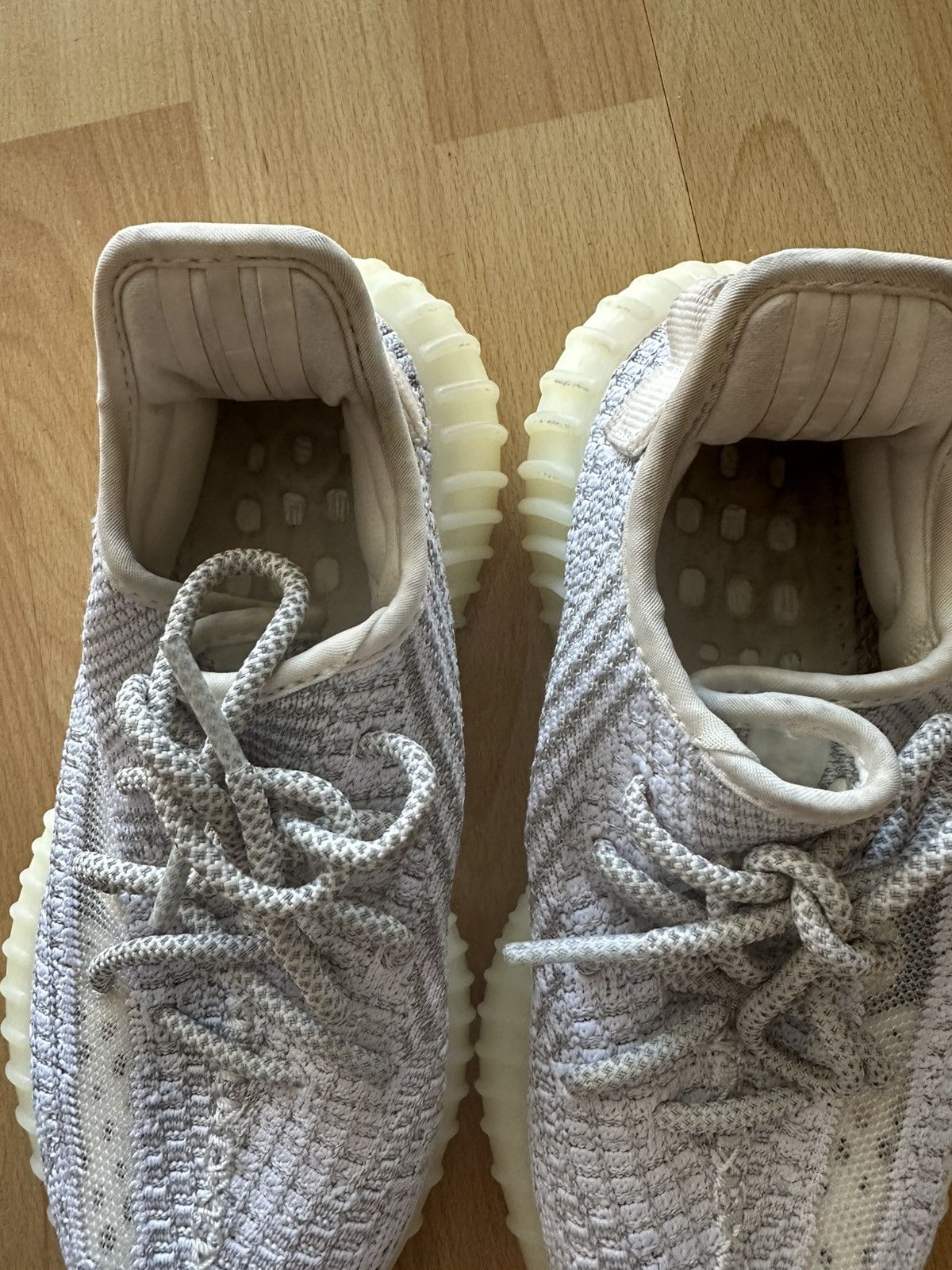 Adidas × Yeezy Yeezy Boost 350 V2 Size US 4 / IT 34 - 8 Thumbnail