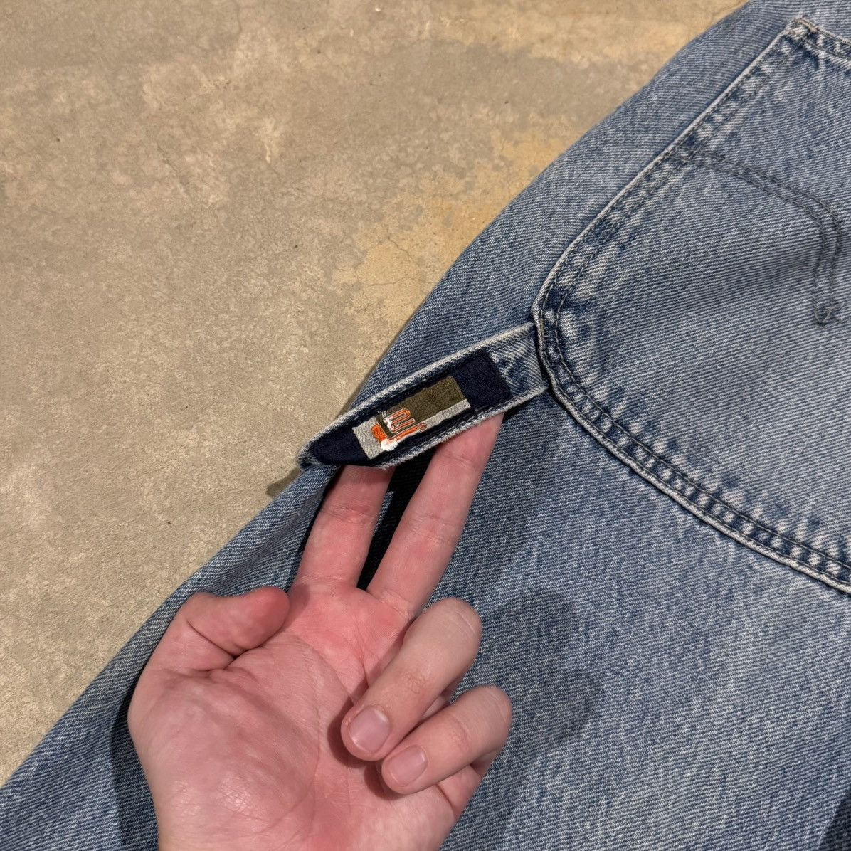 Levi's 1990s Levi’s L2 Silver Tab Distressed Baggy Carpenter Jeans Size US 36 / EU 52 - 6 Thumbnail