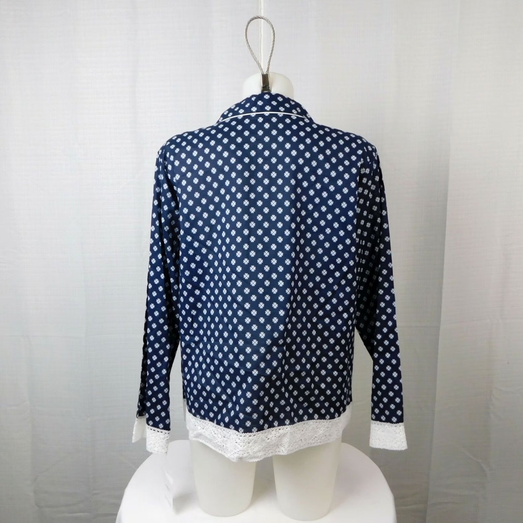 Charter Club Charter Club Pajama Top Navy Floral Lace Trim Cotton Notch Collar Small Womens Size S / US 4 / IT 40 - 3 Thumbnail