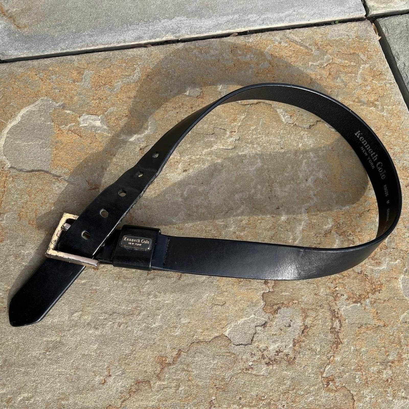 Kenneth Cole Y2K Designer Black Italian Leather Belt Size ONE SIZE - 1 Thumbnail