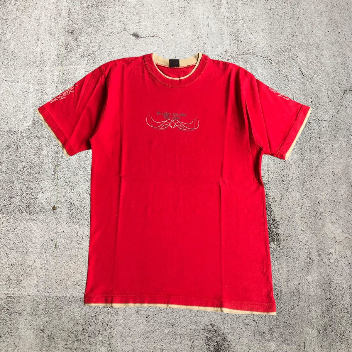 Japanese Brand 2000s Blebo Tribal Poem Grunge Punk Style T-shirt Red Grunge Size US M / EU 48-50 / 2 - 5 Thumbnail