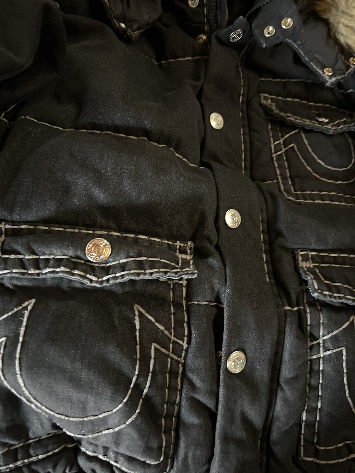 Supreme × True Religion Puffer True Religion x Supreme – Black Jacket Cappuccio Fur Size US XL / EU 56 / 4 - 4 Thumbnail