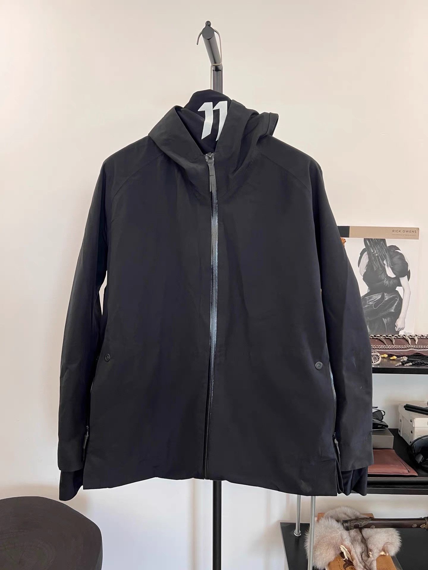 11 By Boris Bidjan Saberi 11by BBS Embroidered Sealed Shell Jacket K35 Size US M / EU 48-50 / 2 - 3 Thumbnail