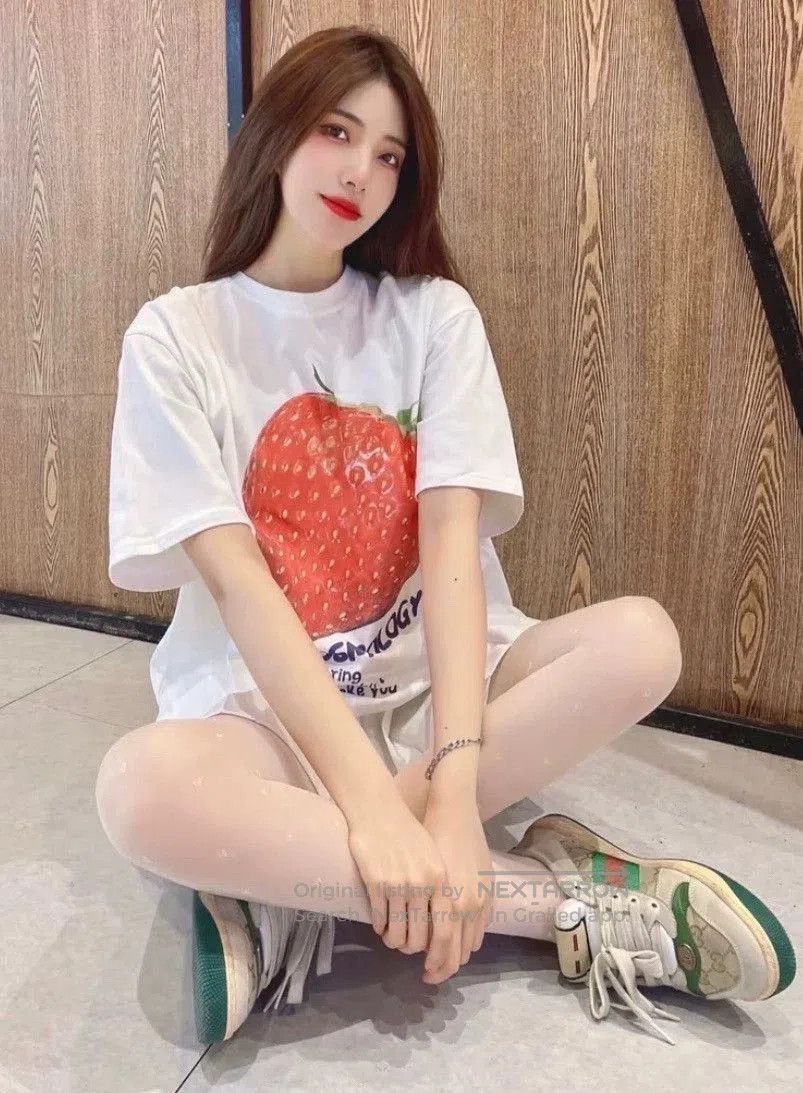 Gucci Gucci White and Green Sneaker Size 4. Size US 9 / EU 42 - 9 Thumbnail