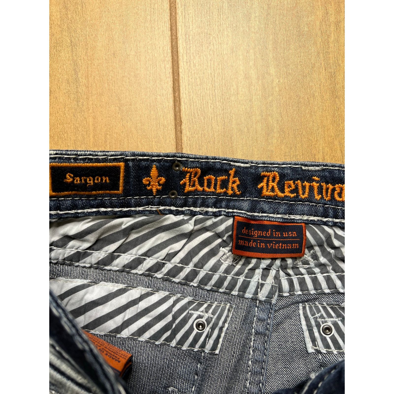 Rock Revival Rock Revival Embellished Low Rise Sargon Straight Denim 29 Size 29" - 4 Thumbnail