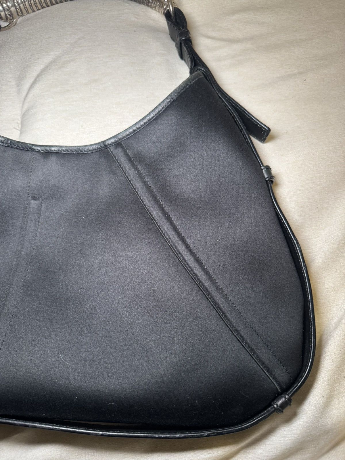 Yves Saint Laurent Yves Saint Laurent Mombasa Handbag Satin Size ONE SIZE - 7 Thumbnail