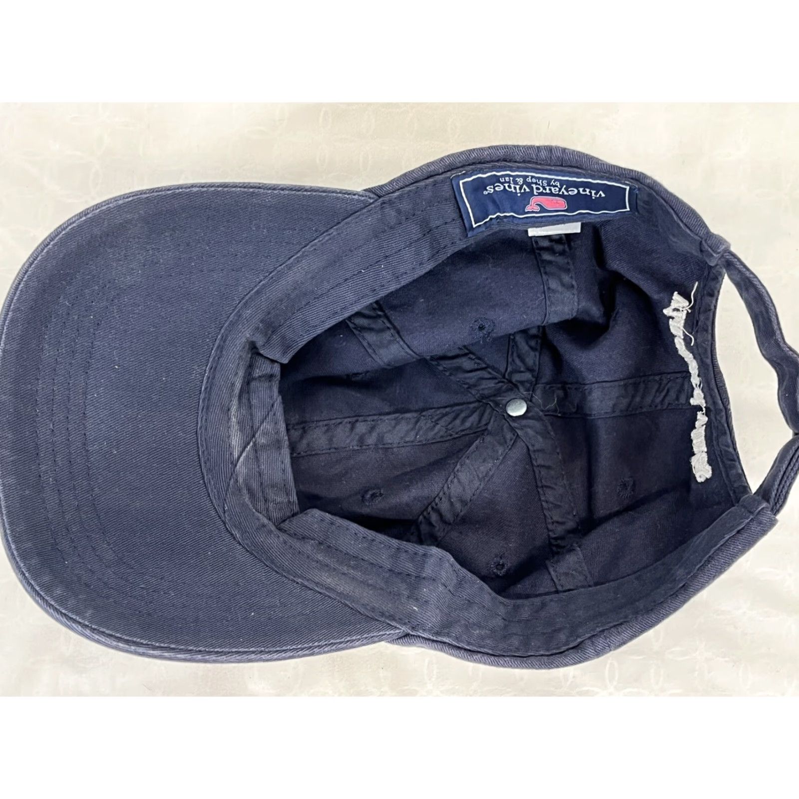 Vineyard Vines Vineyard Vines Baseball Hat Cap Adjustable Strapback GUC Pink Whale Logo Blue Men Adjustable Style Baseball Cap Color Logo Theme Brand Department Size Size ONE SIZE - 5 Thumbnail