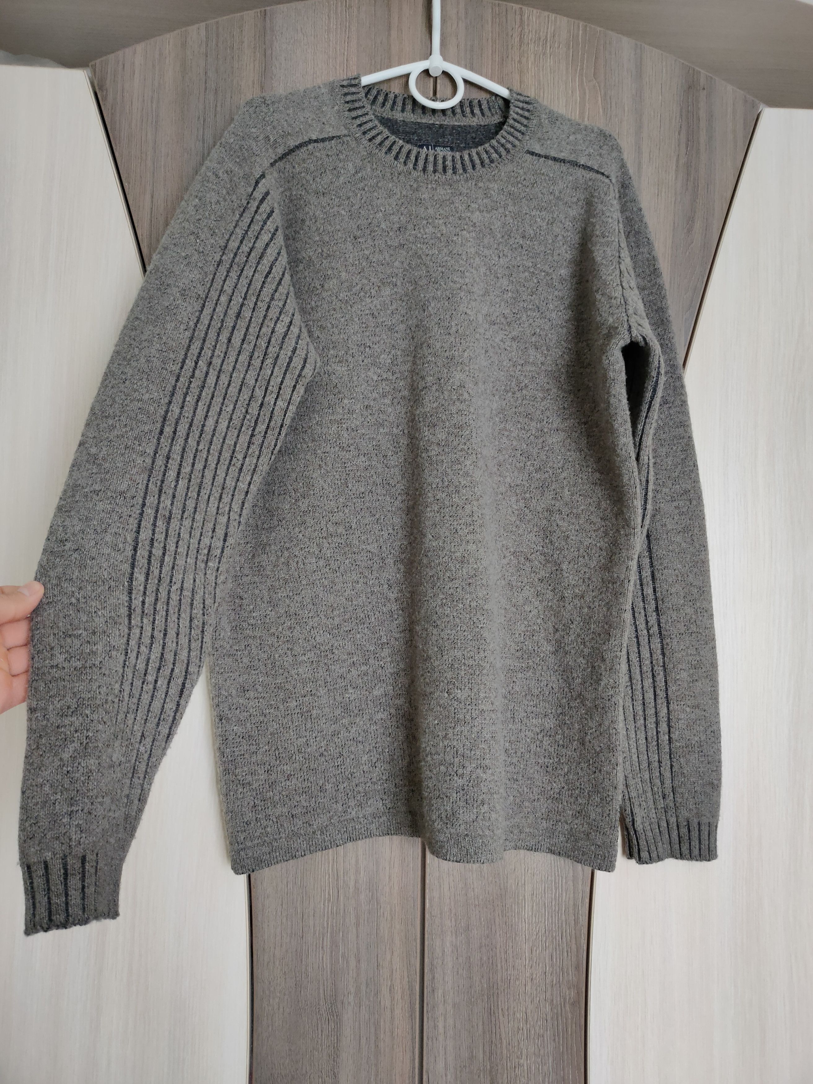 Armani Vintage Armani Jeans Woolen Sweater AJ Size US L / EU 52-54 / 3 - 13 Thumbnail